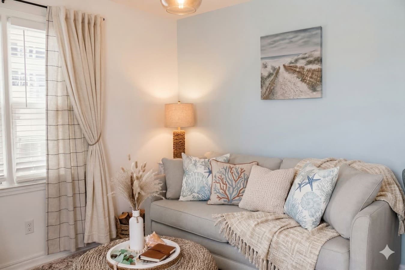 Relax in the living room filled with natural light
*Some items used for the photoshoot only*