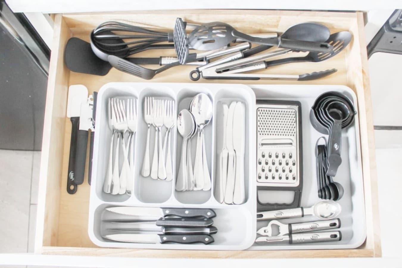 Kitchen cookware for your stay