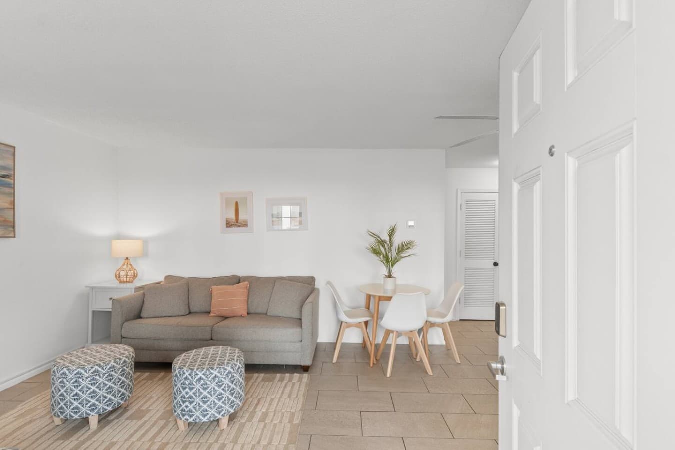 A comfortable space right when you walk in the door! 
*Some items used for the photoshoot only*