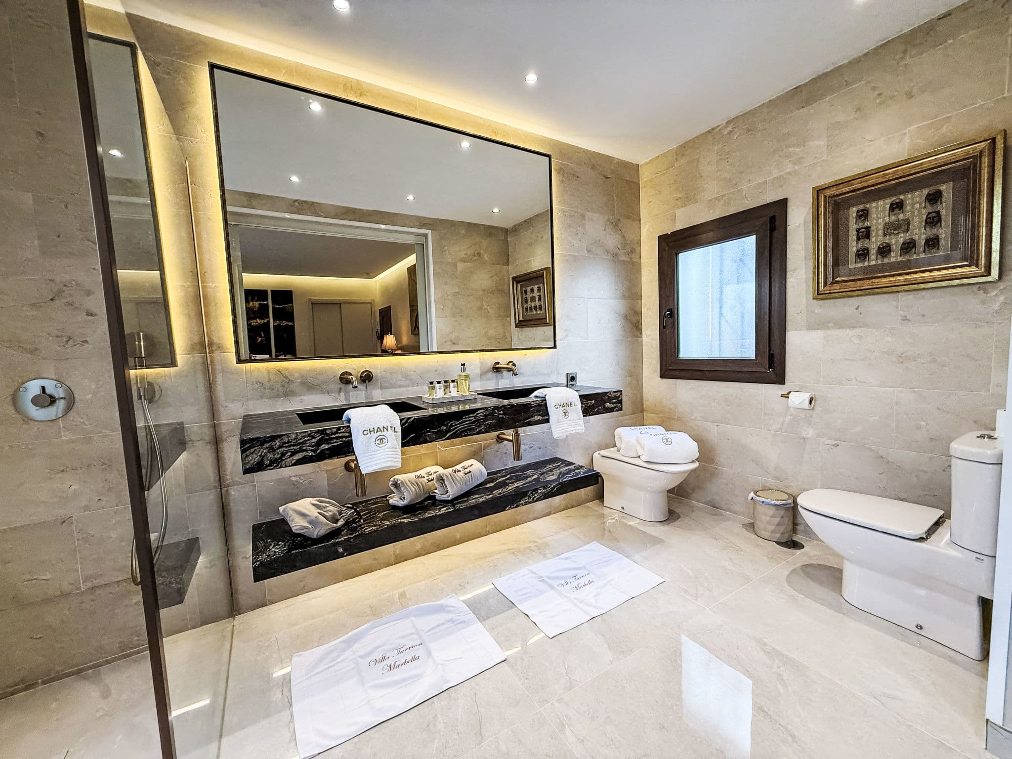 Bathroom / Wellness