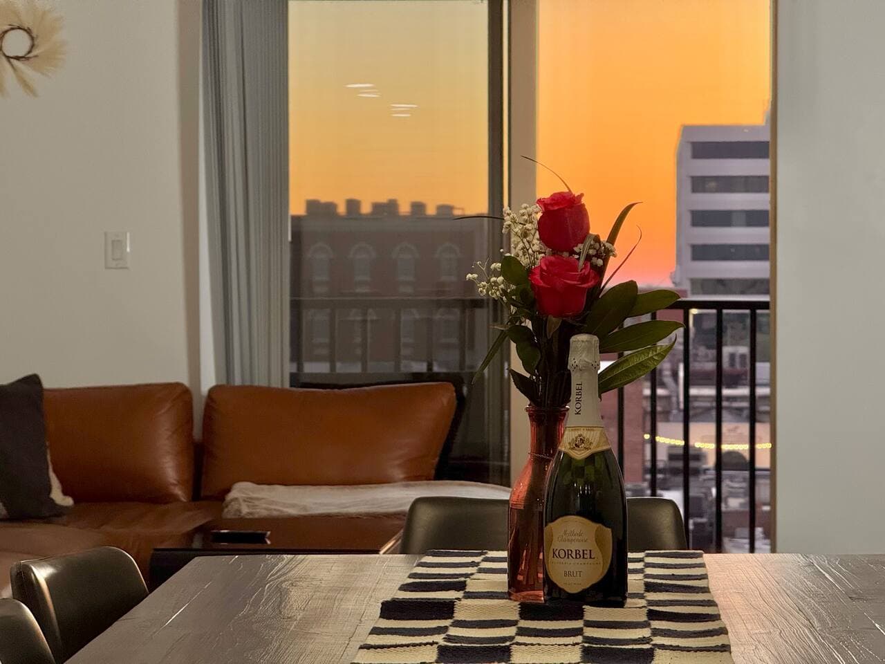 Enjoy a romantic evening looking over Tally ♥️