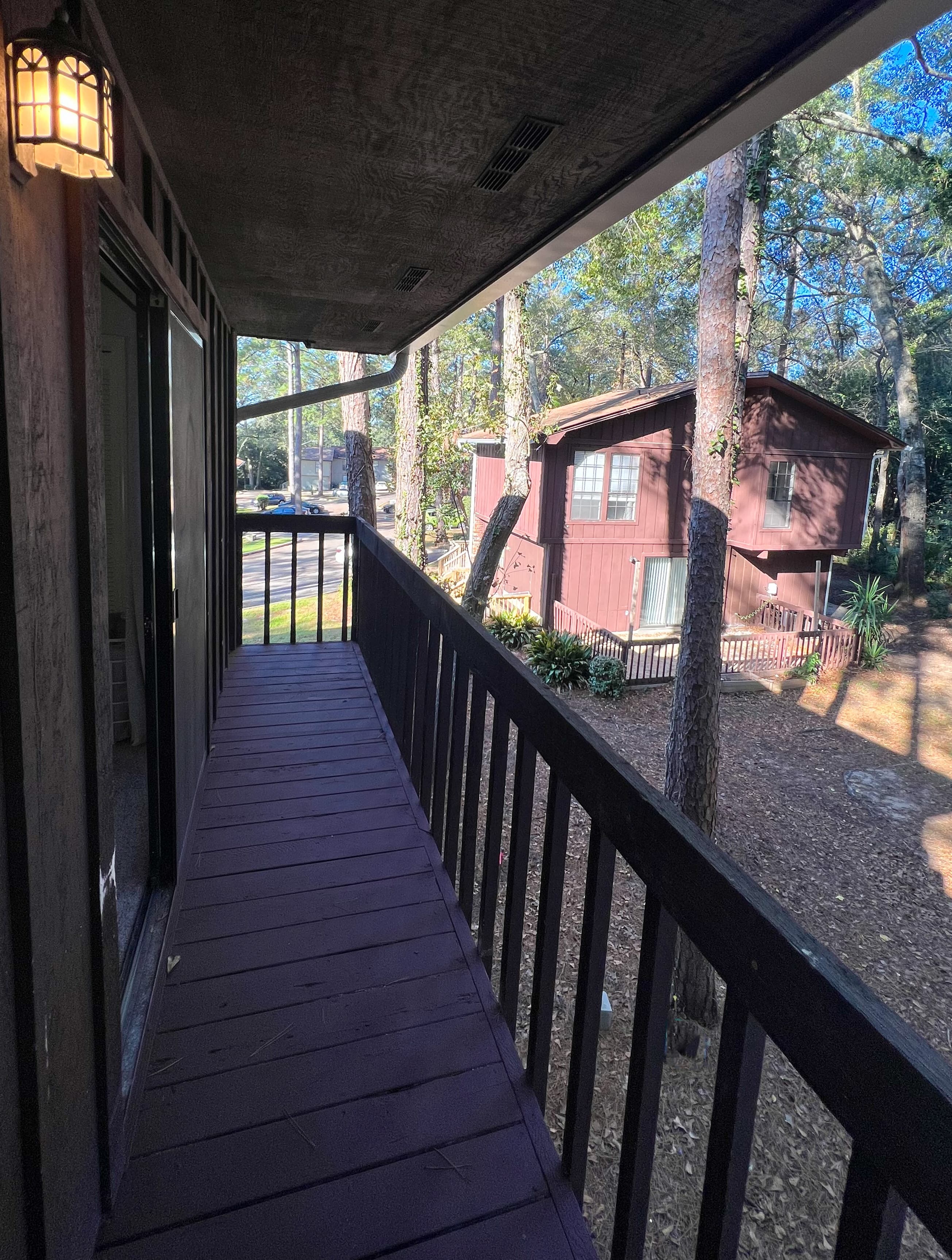 Upstairs Balcony 