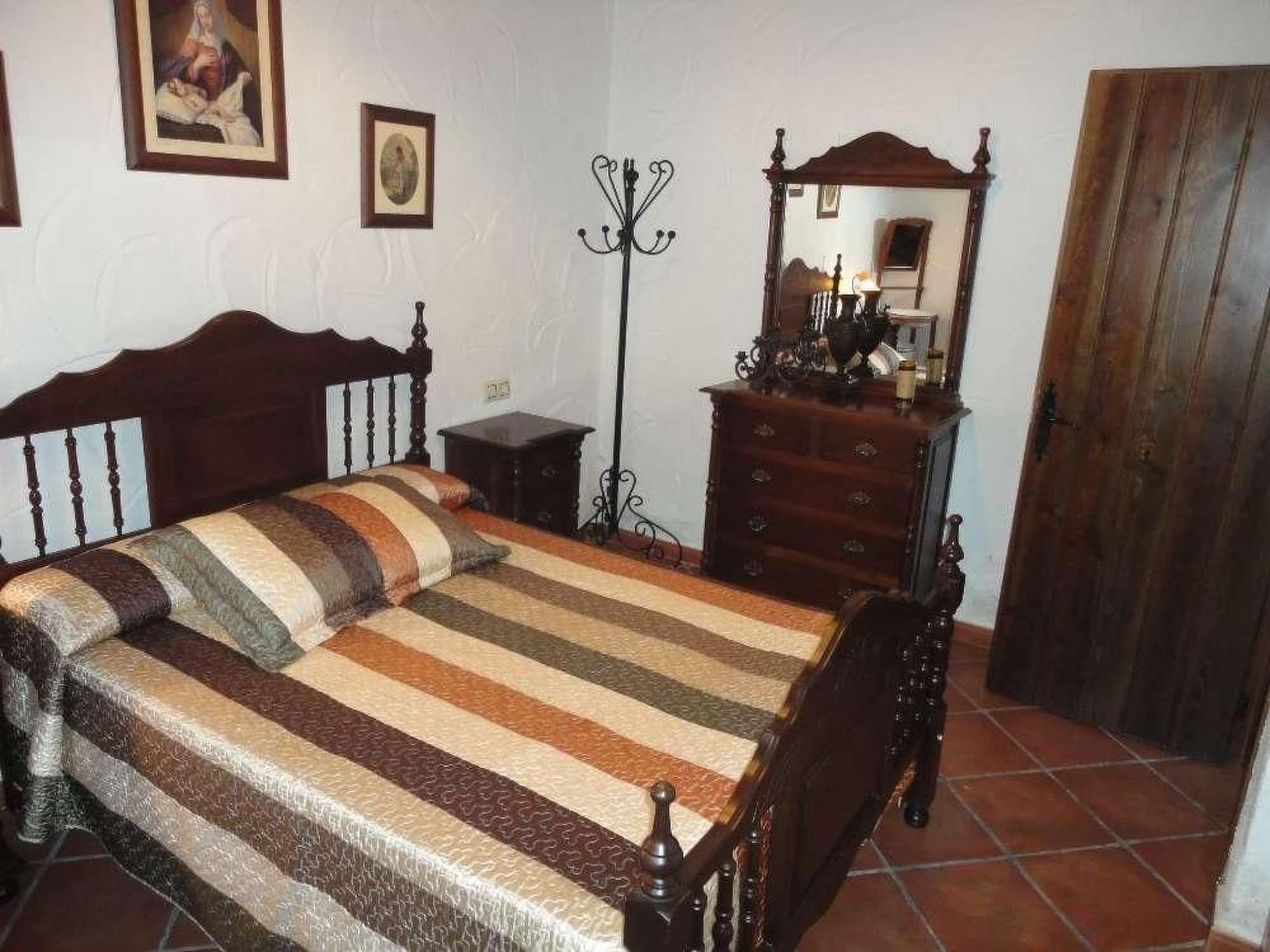Gallery Image 13