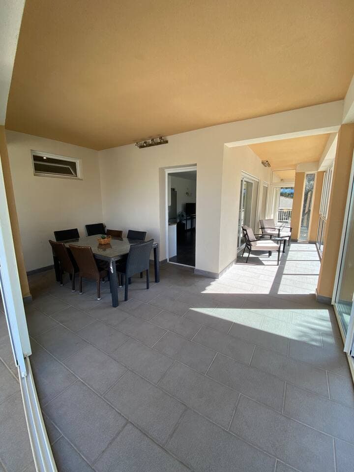 Gallery Image 19