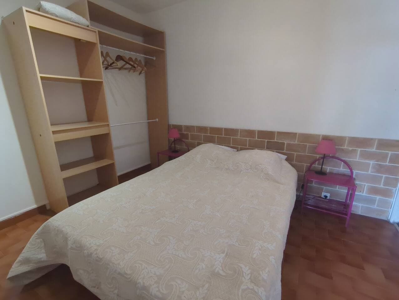 Gallery Image 13