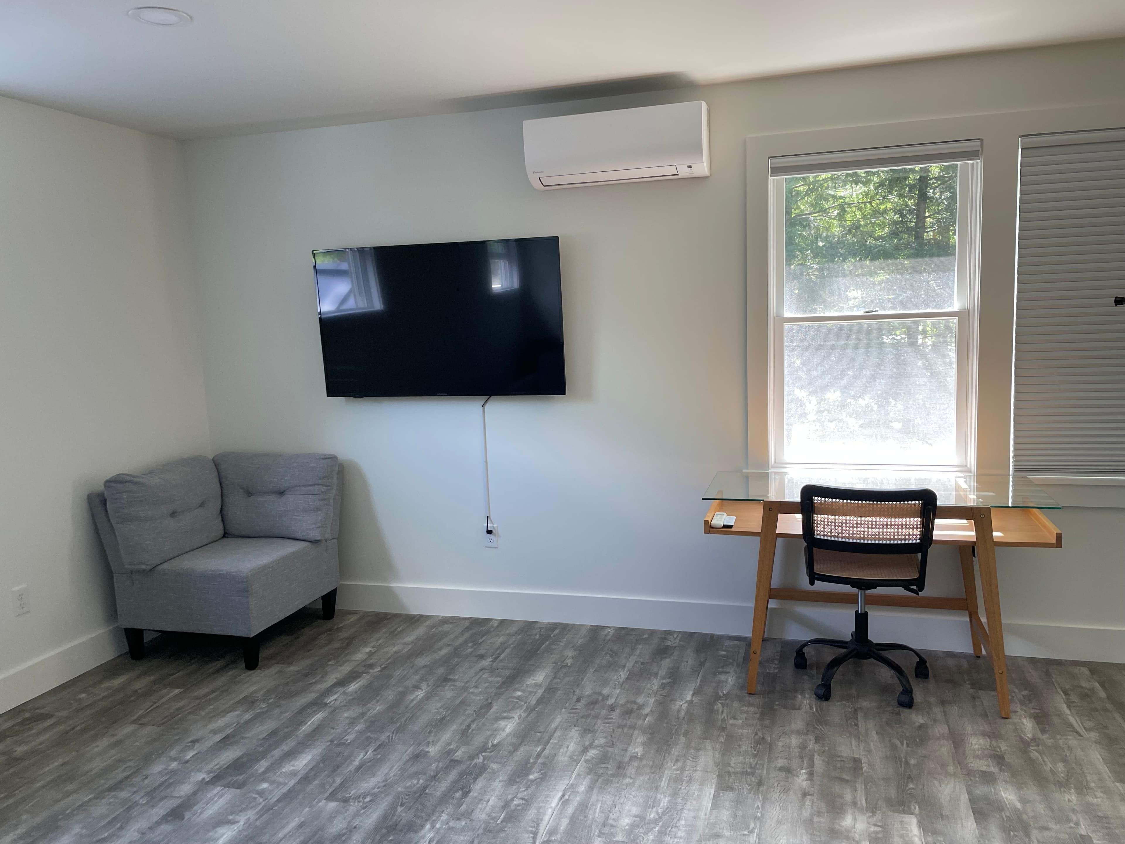 Gallery Image 19