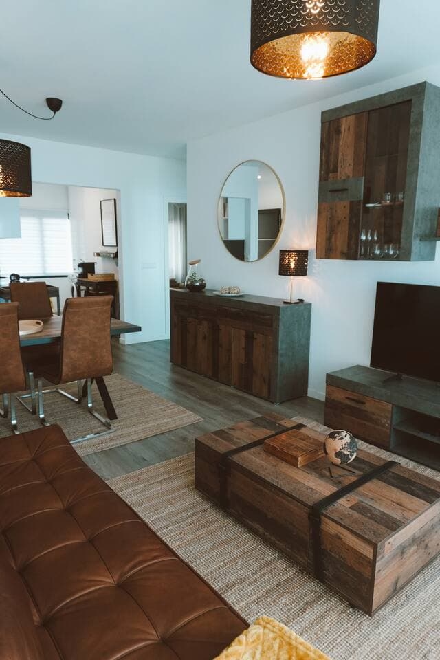 W - Dinning / Living Room