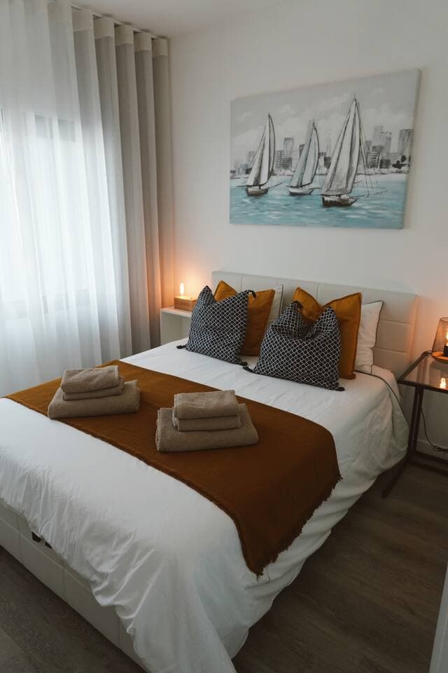 W - Land View Bedroom