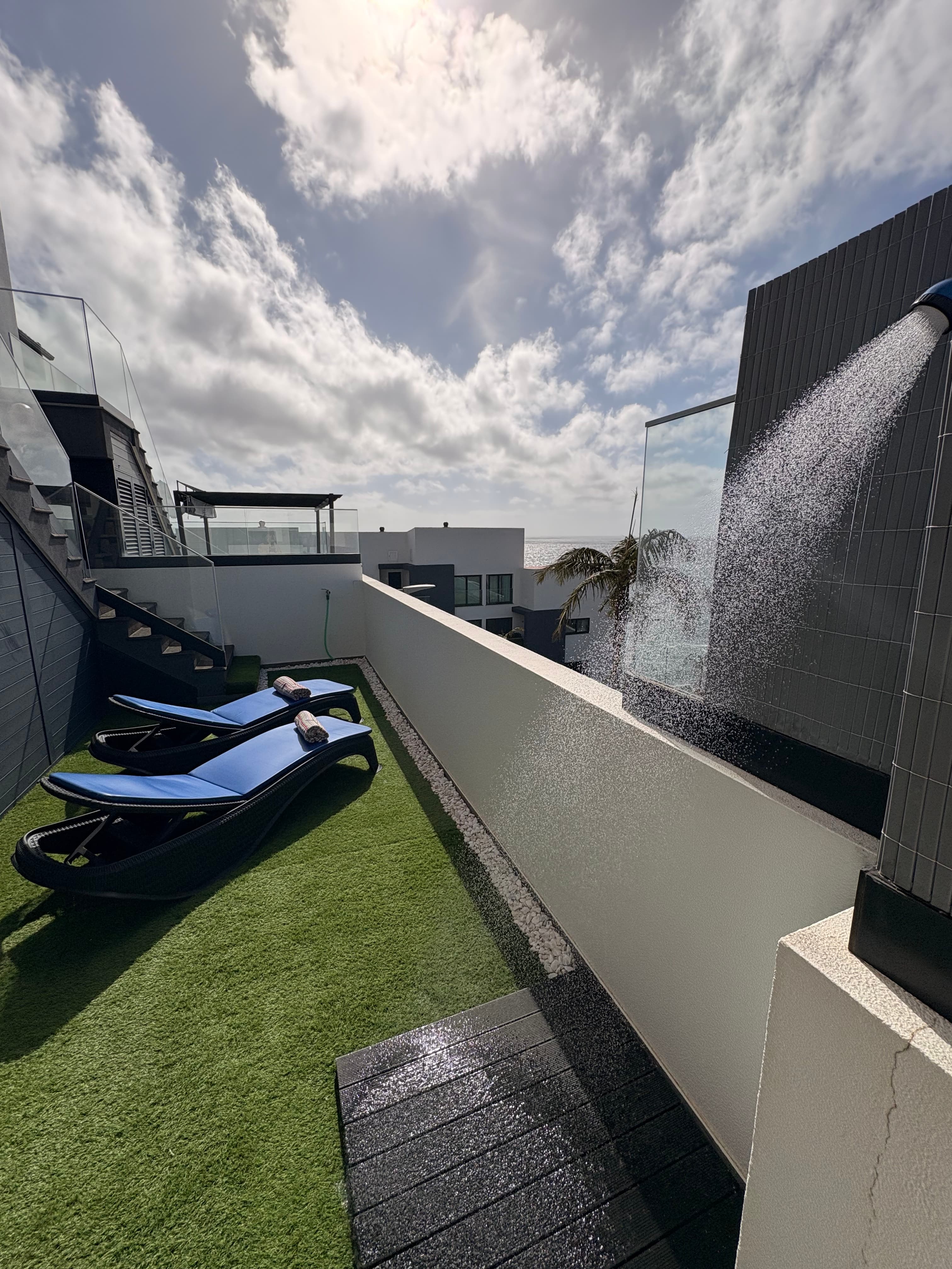 W- Outside shower