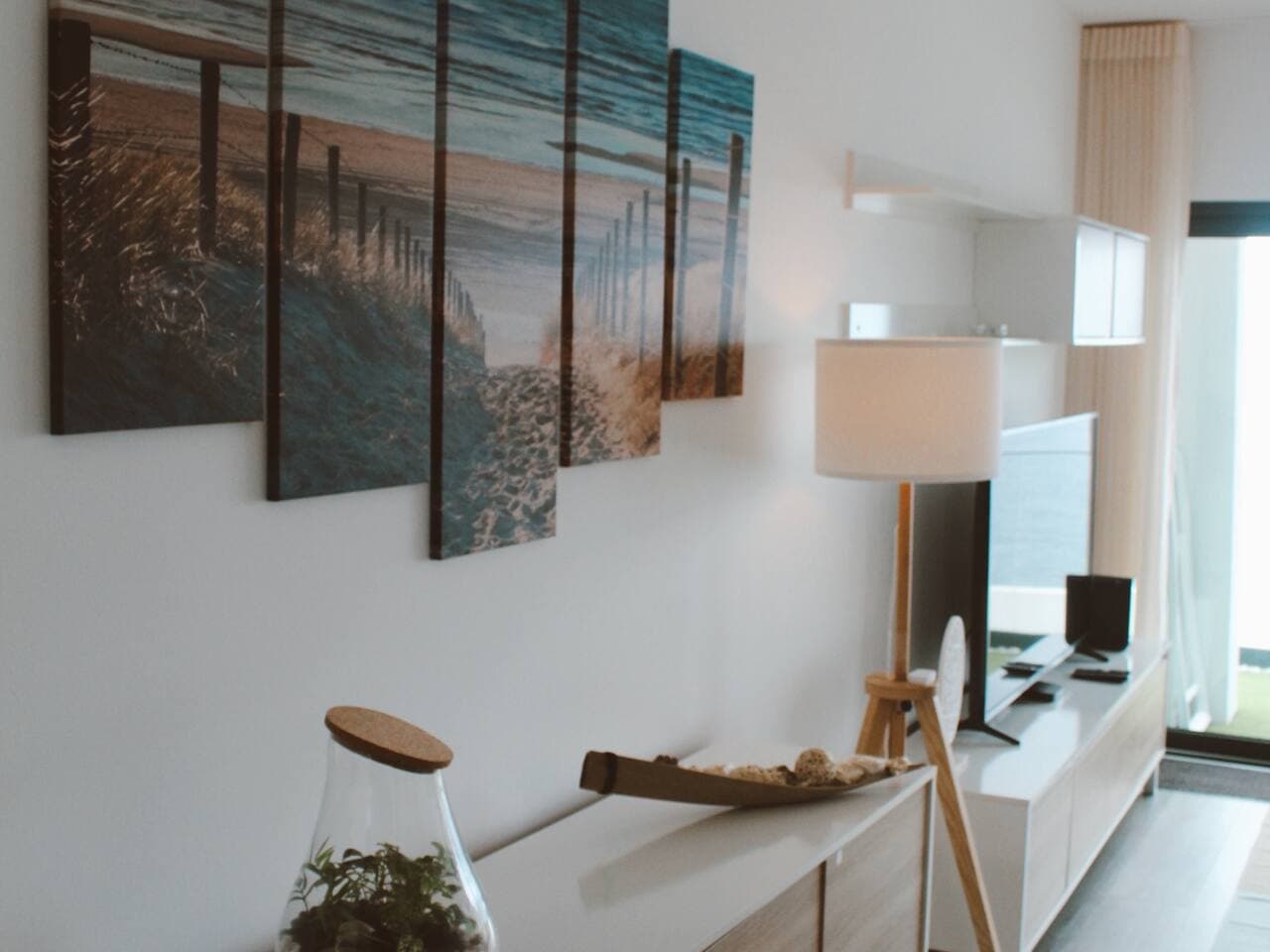 V - Living Area