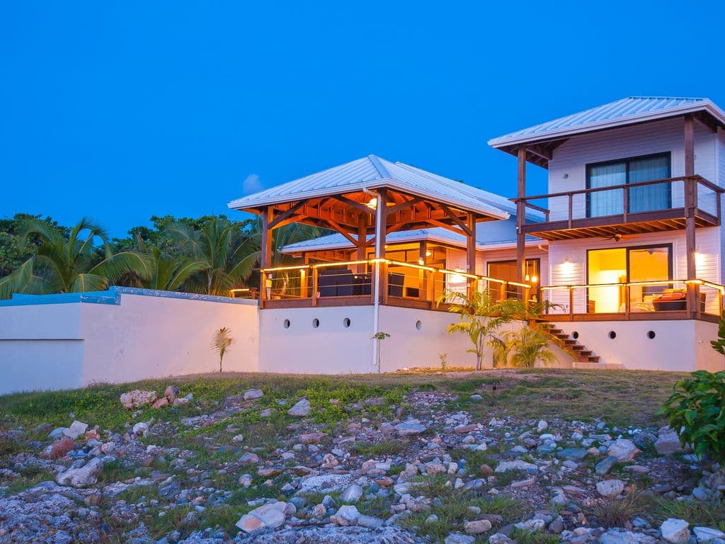 When the sun goes down at Vivaro, the property undergoes a dramatic transformation. The architectural lighting is designed to highlight the tropical textures and the clean lines of the infinity pools, creating a glowing sanctuary against the dark Caribbean
