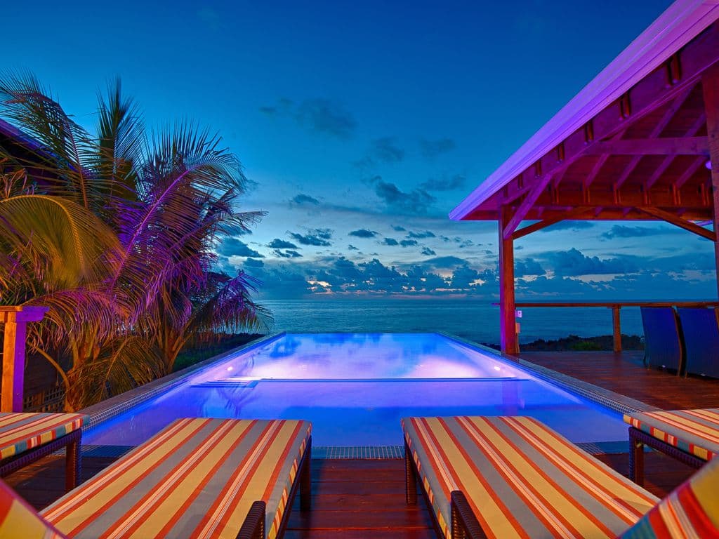 "Luxury House With Incredible View"