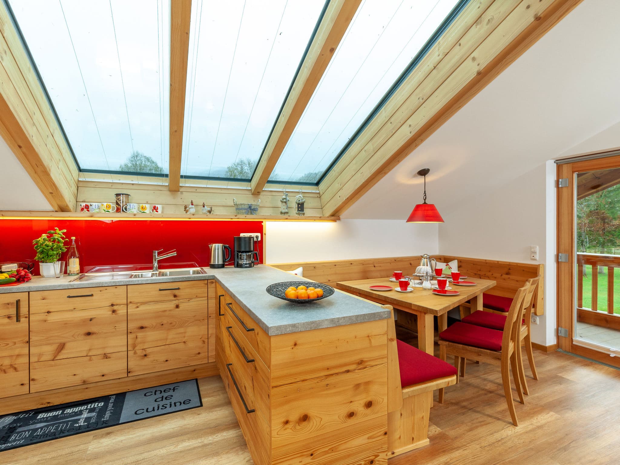Kitchen / Dining Room