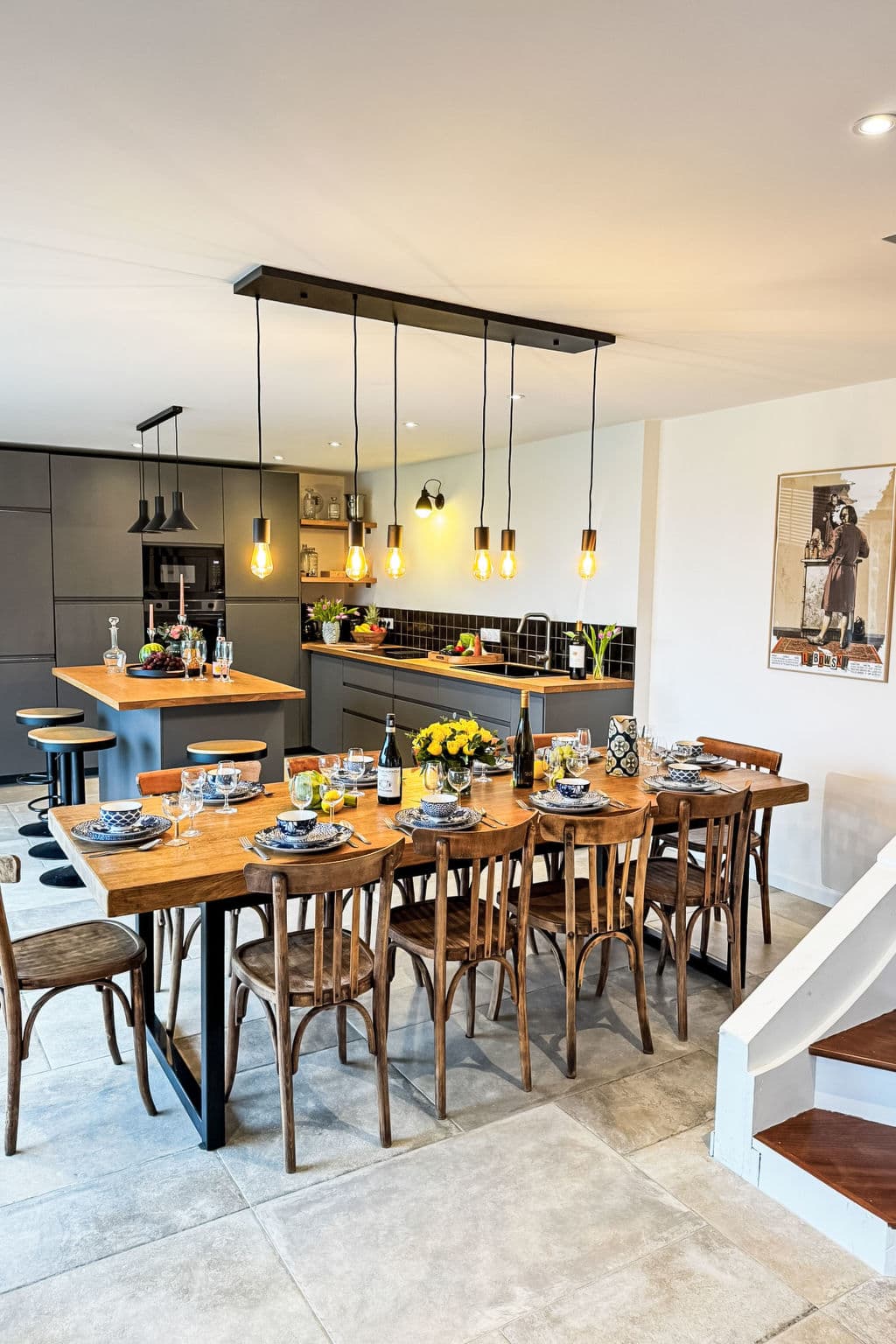 Kitchen / Dining Room