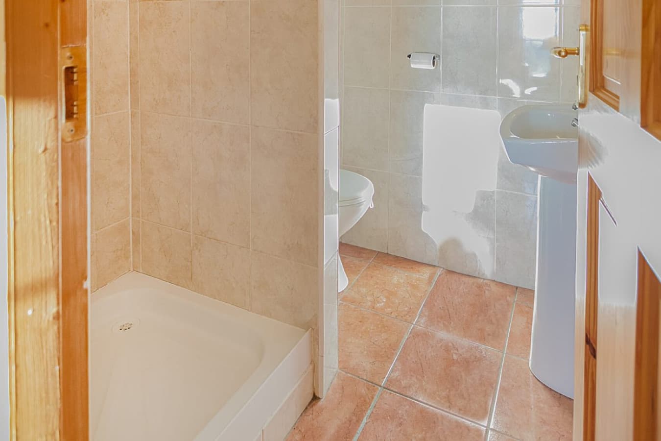 The-Dairy-En-Suite-scaled-1.jpg