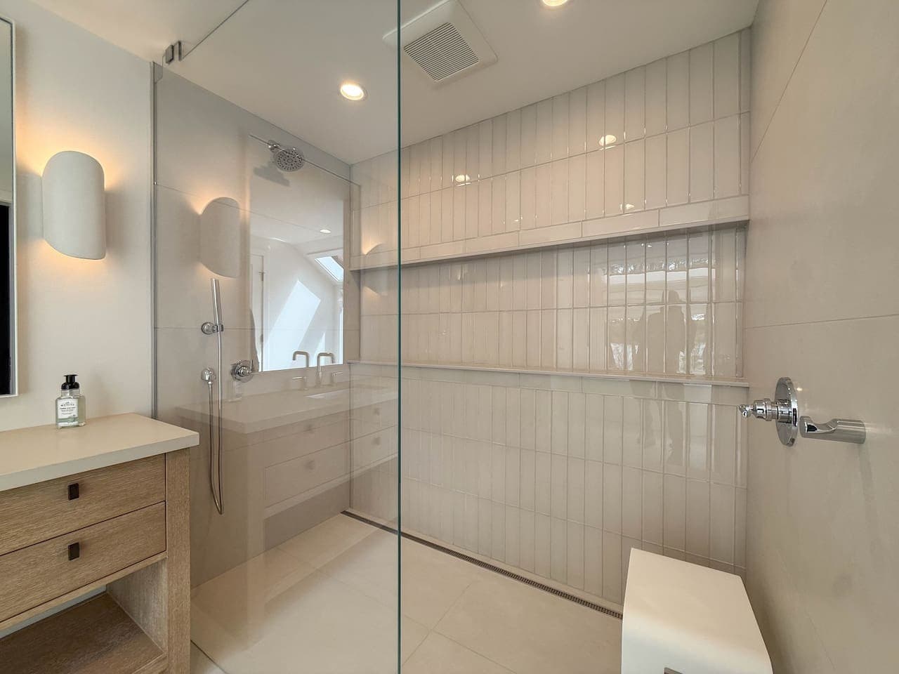 Gallery Image 52