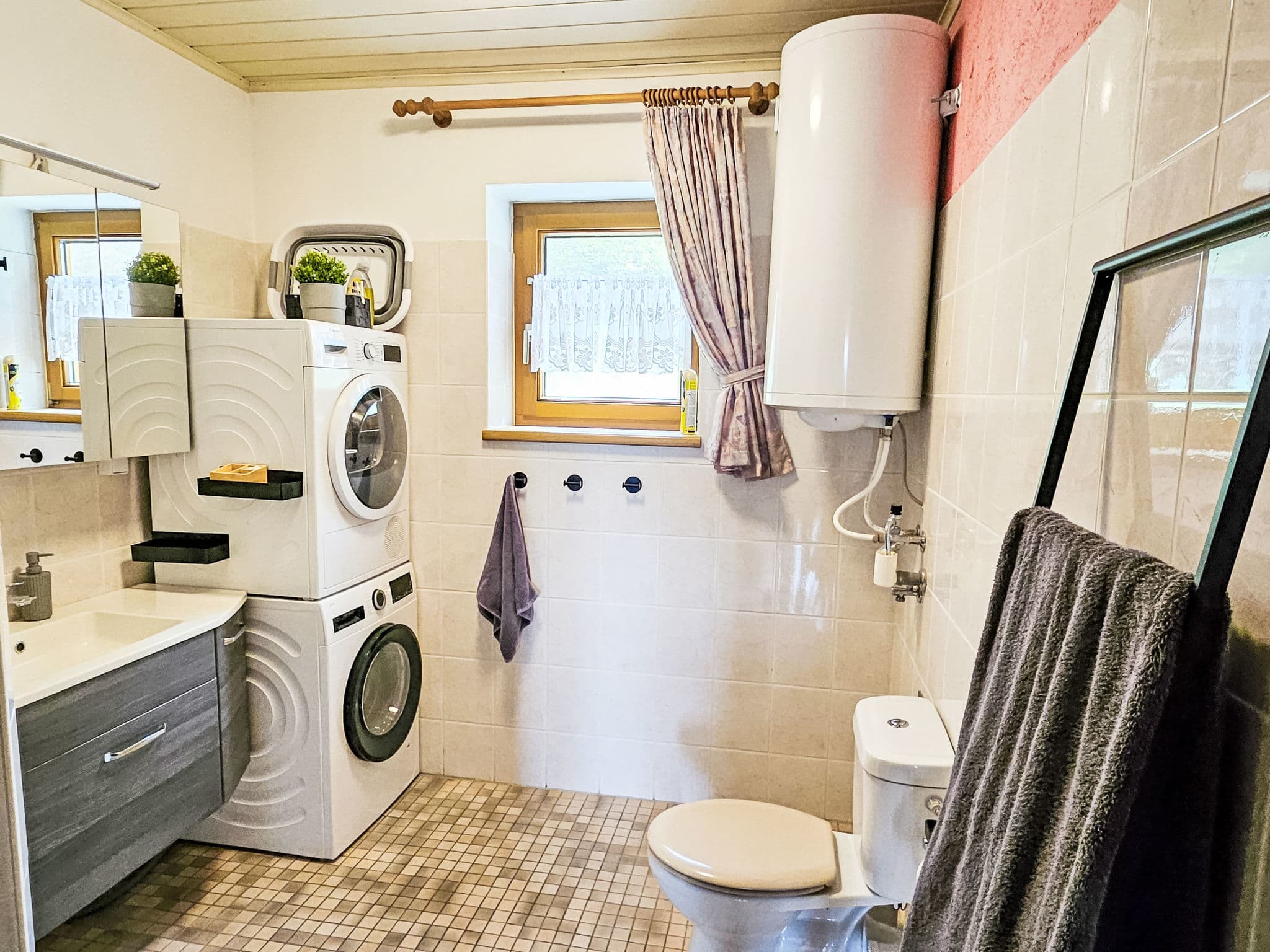 Bathroom / Wellness