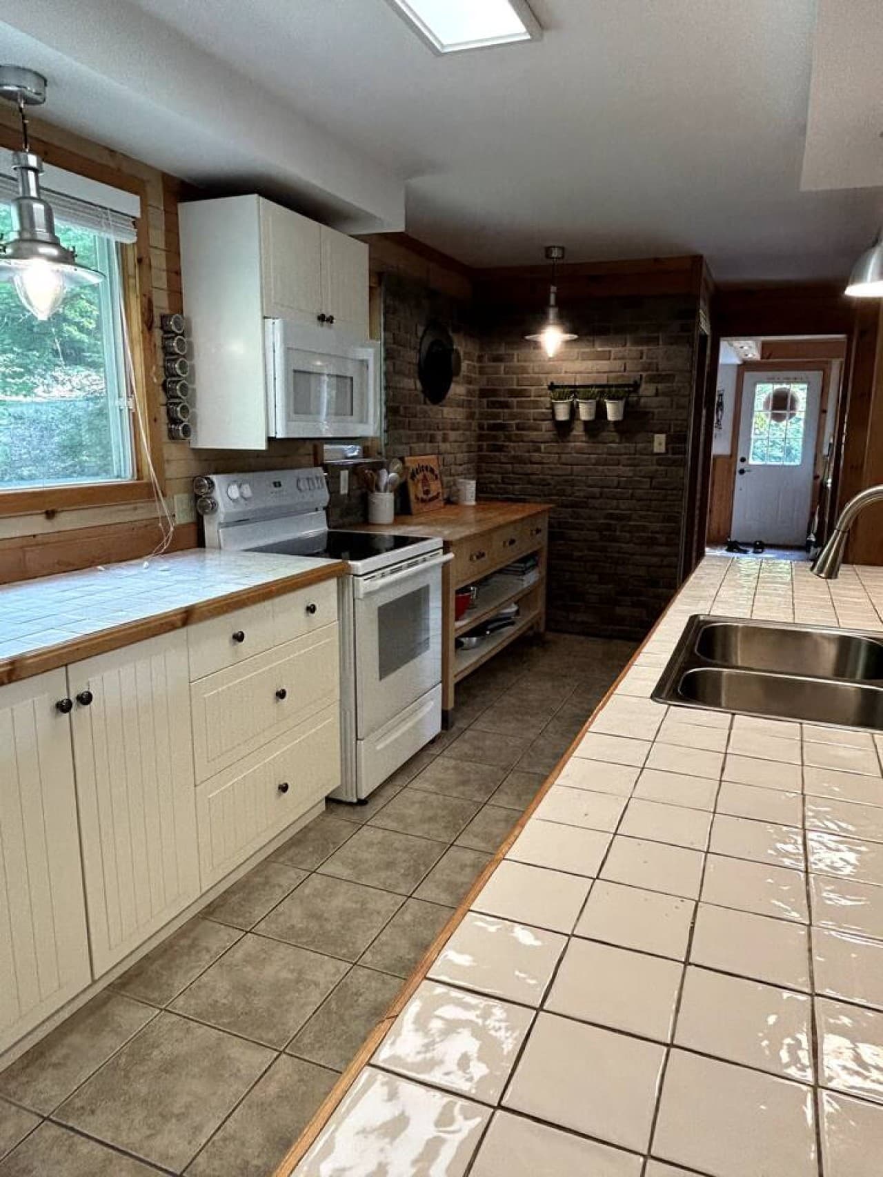 Gallery Image 57