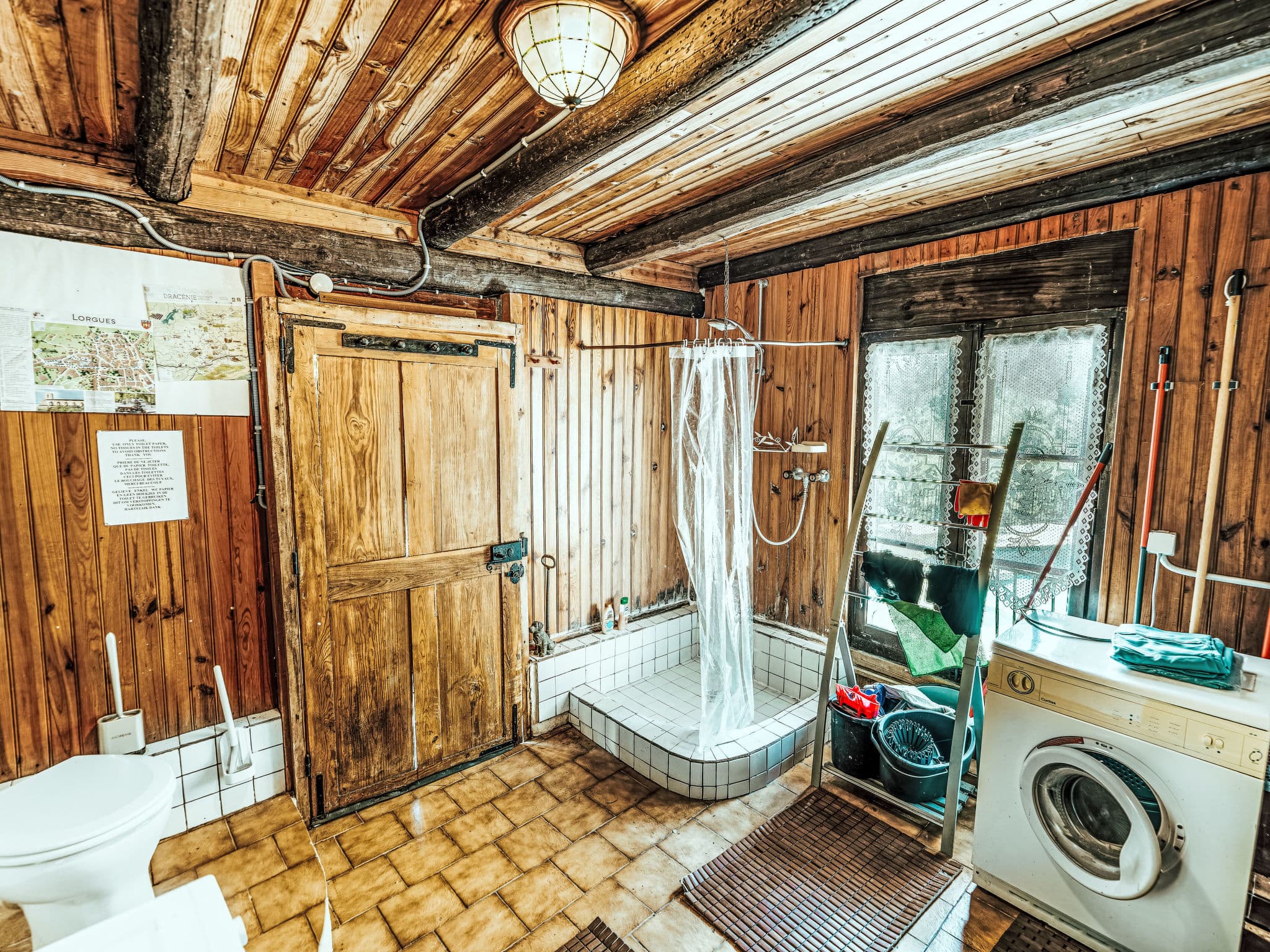 Bathroom / Wellness
