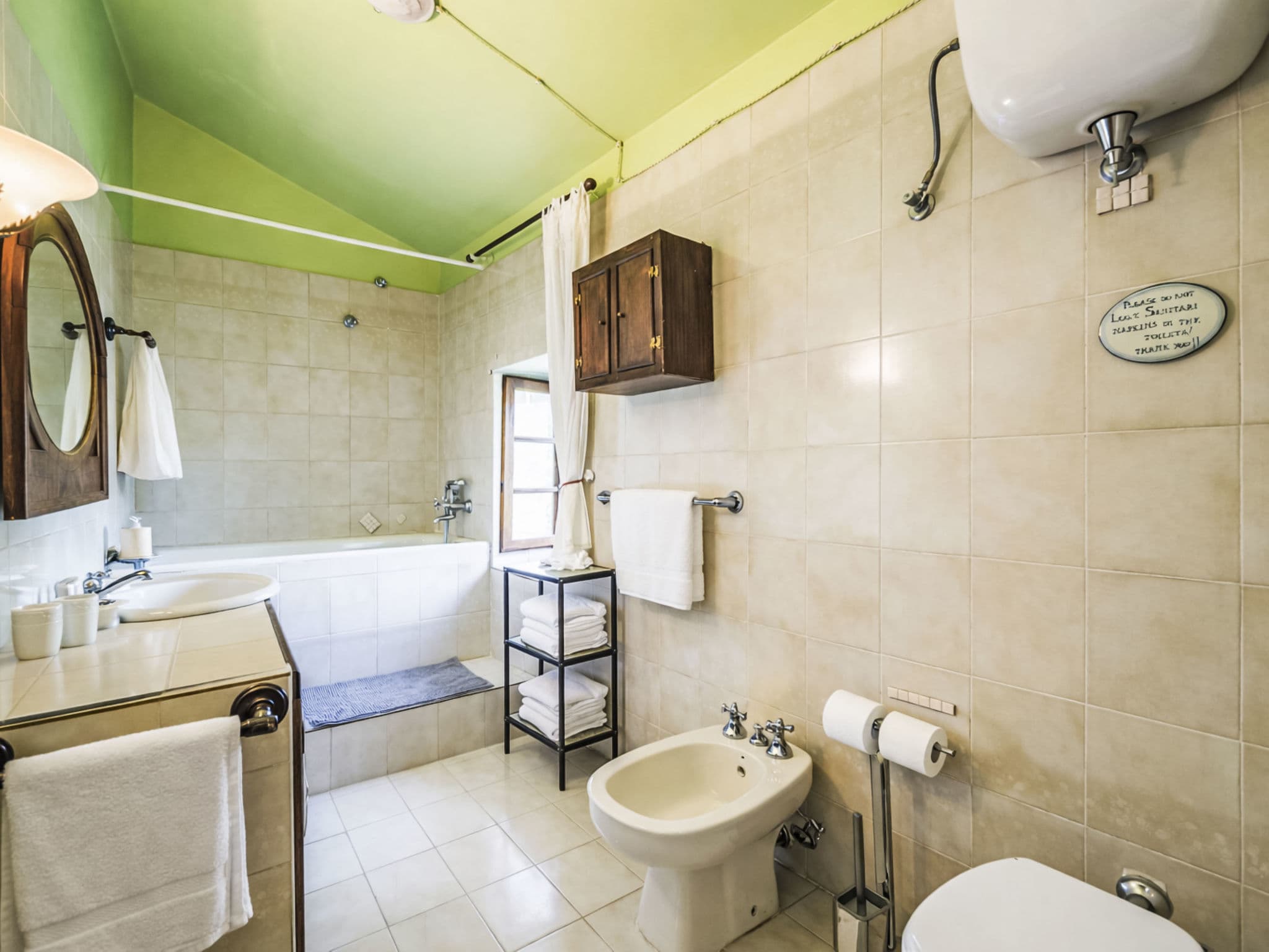 Bathroom / Wellness