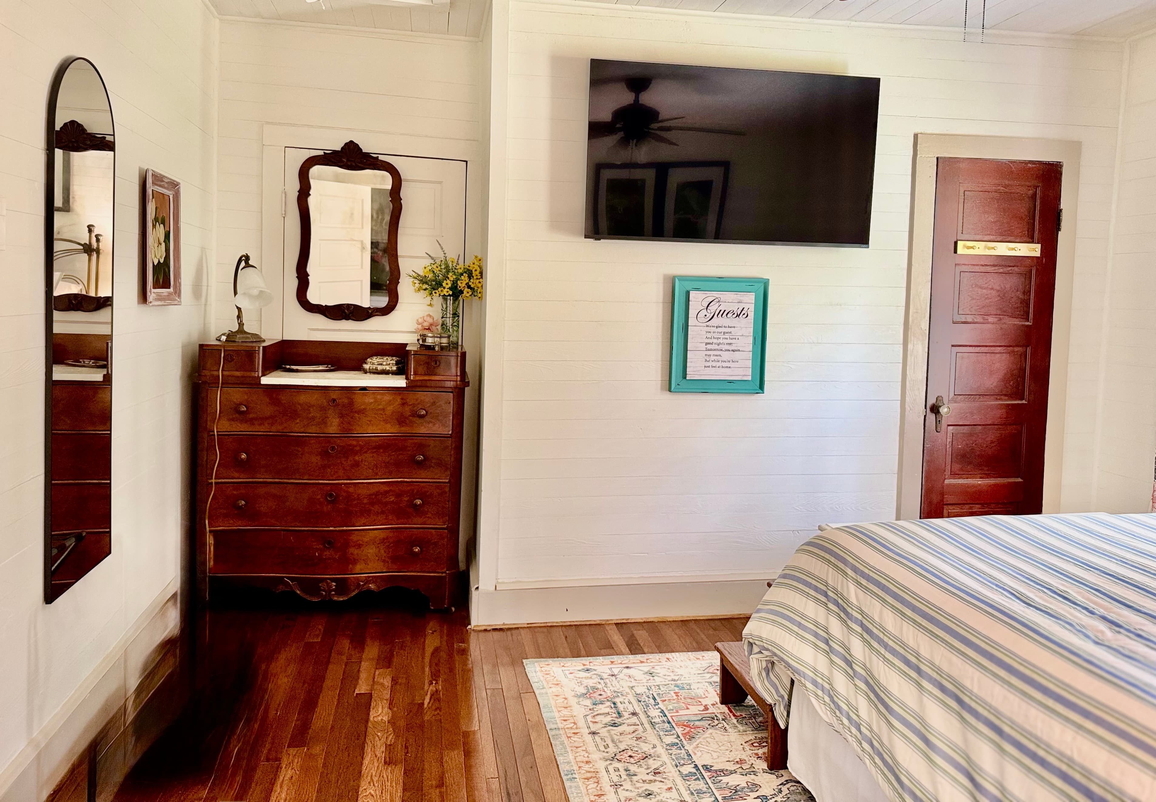 Large spacious bedrooms