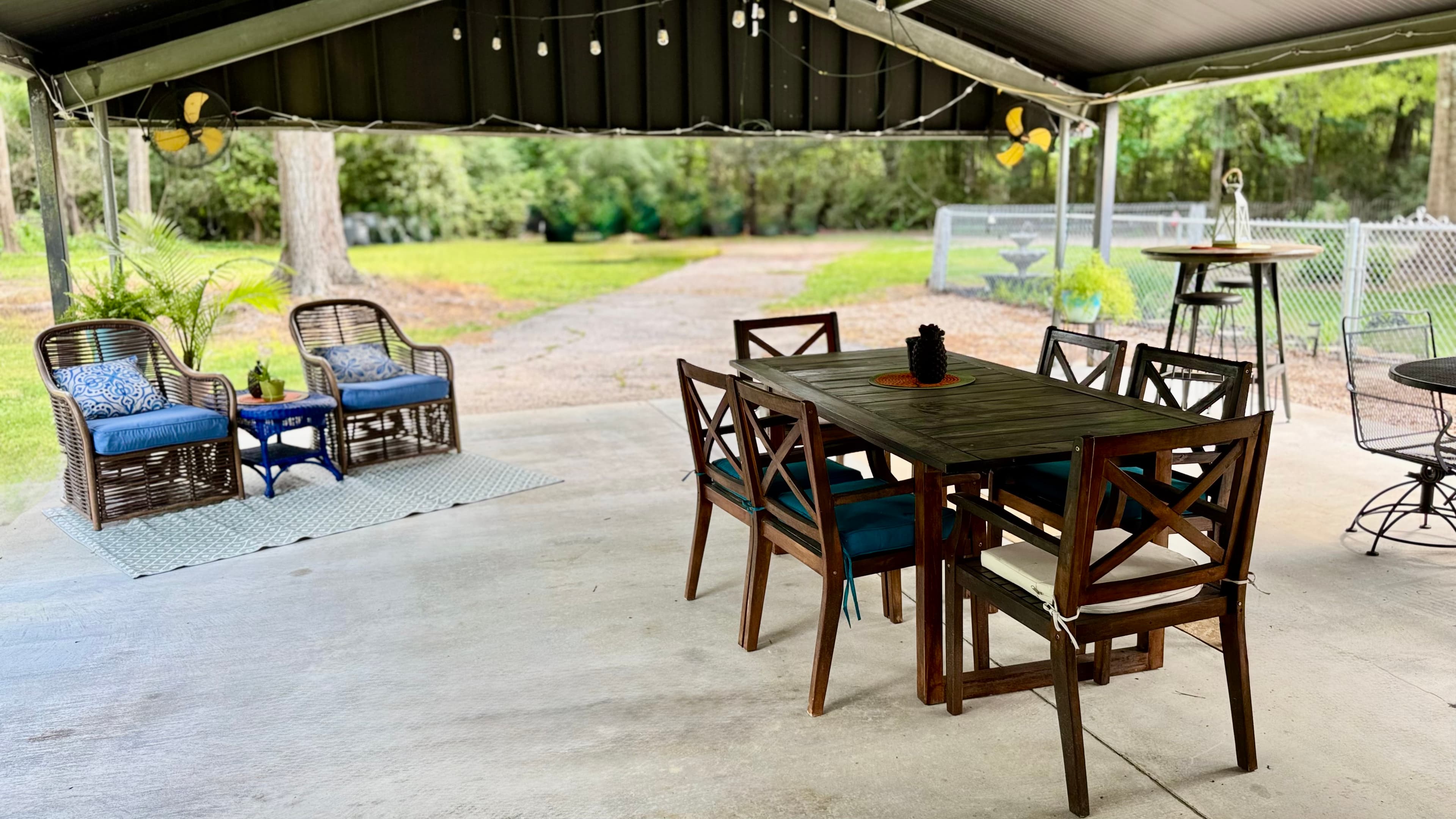 Lots of room for lots of friends 