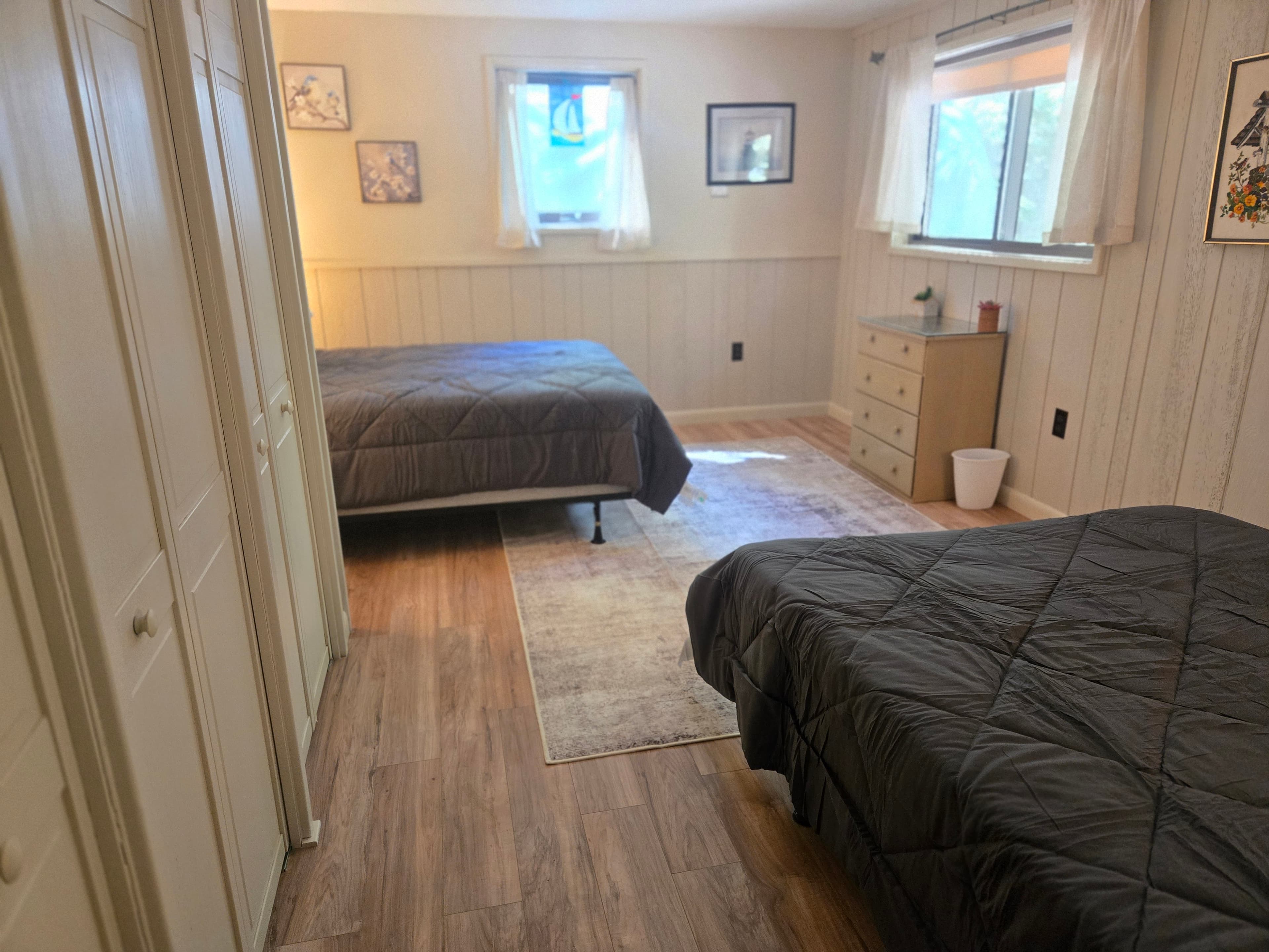 2 full beds