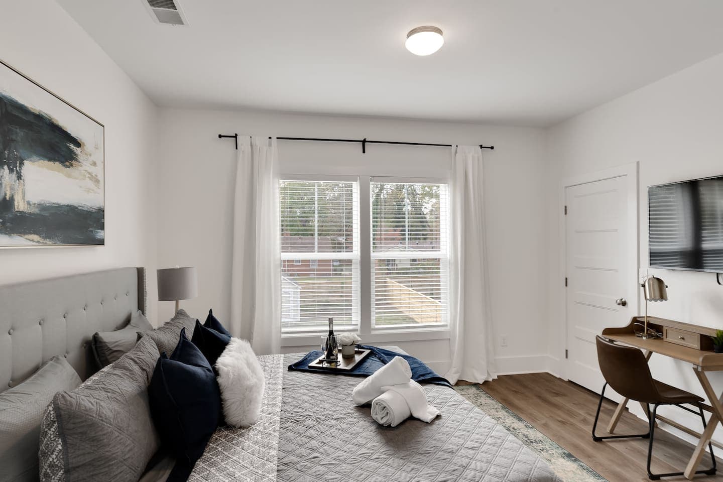 Gallery Image 15