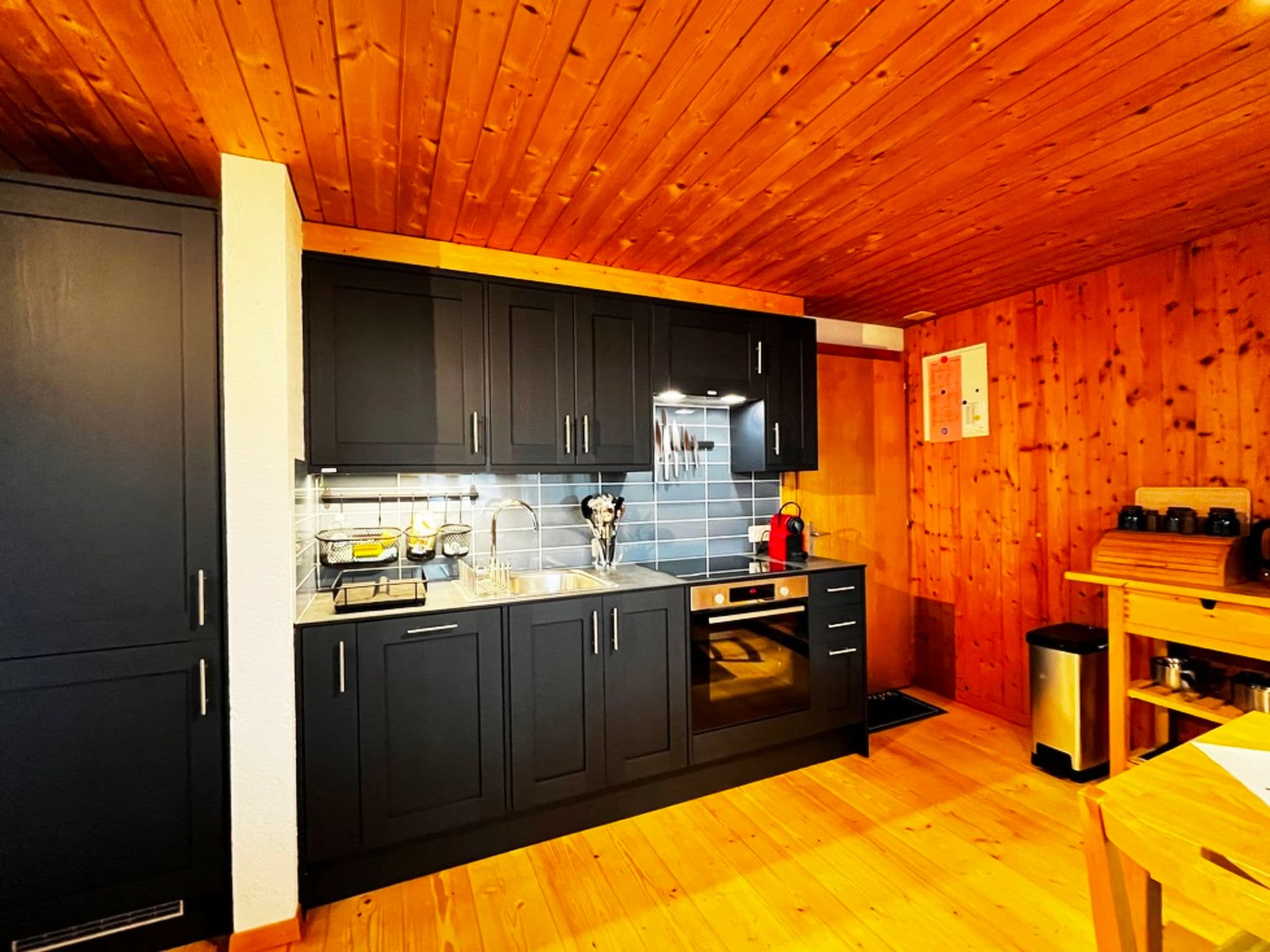 Gallery Image 13