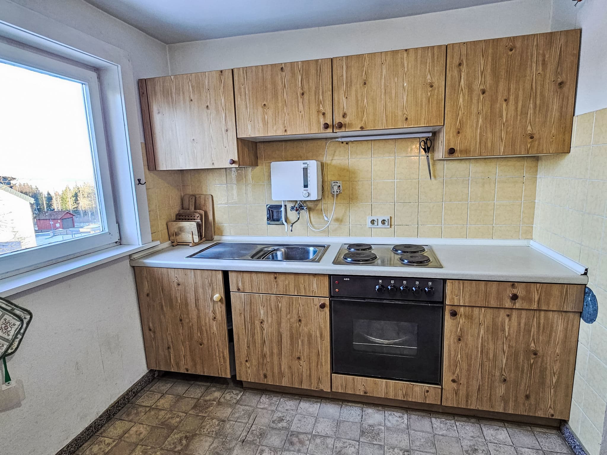 Kitchen / Dining Room