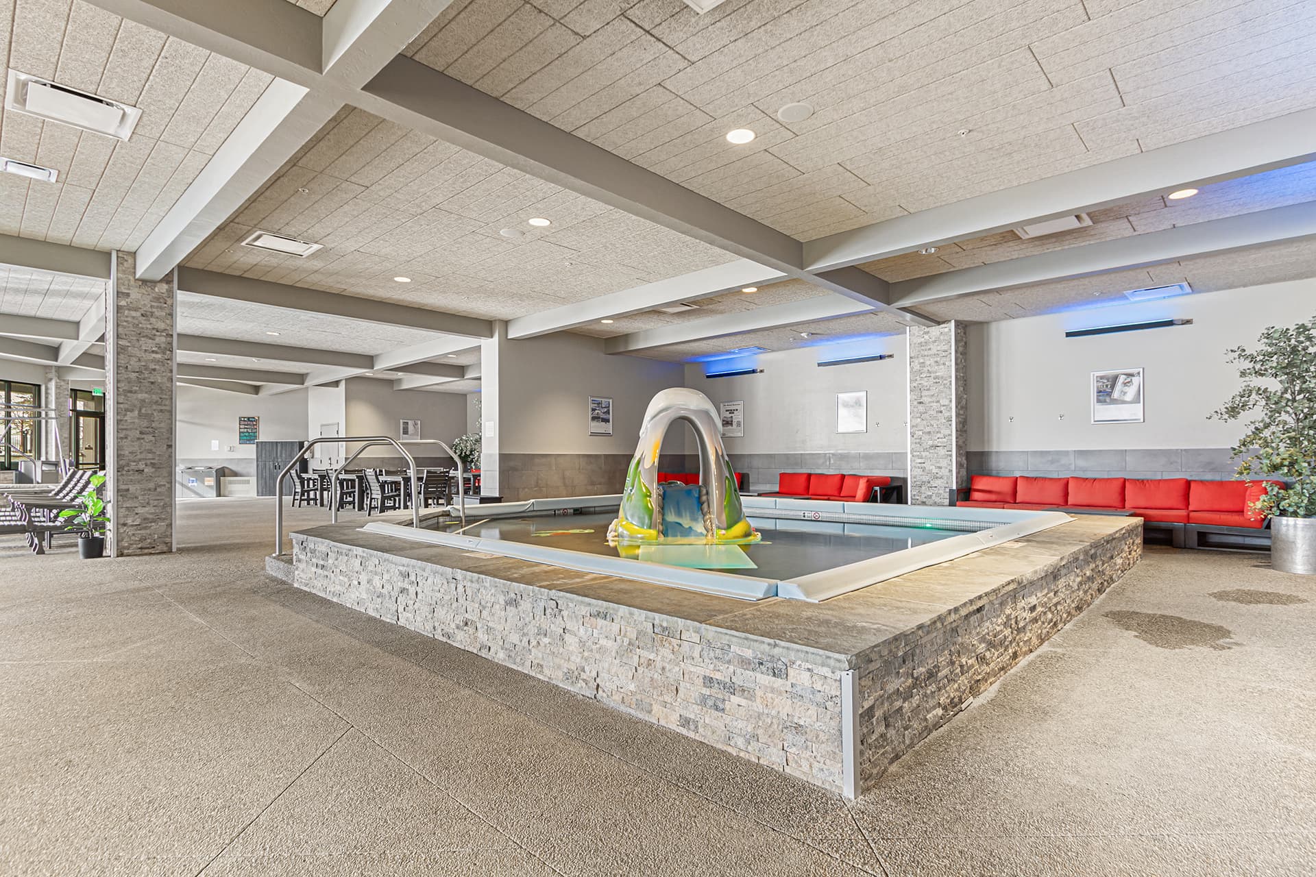 Indoor children's play pool