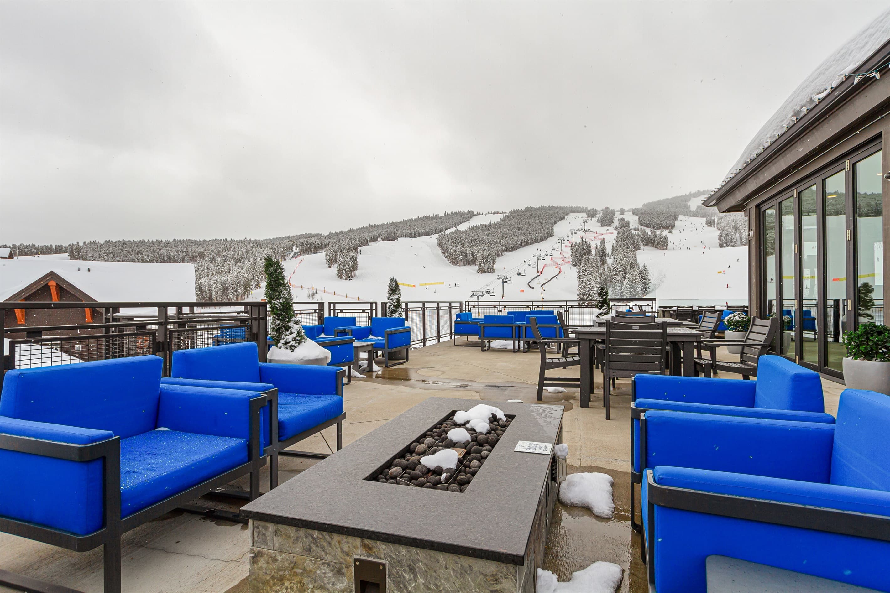 Eleve8 Roof top lounge