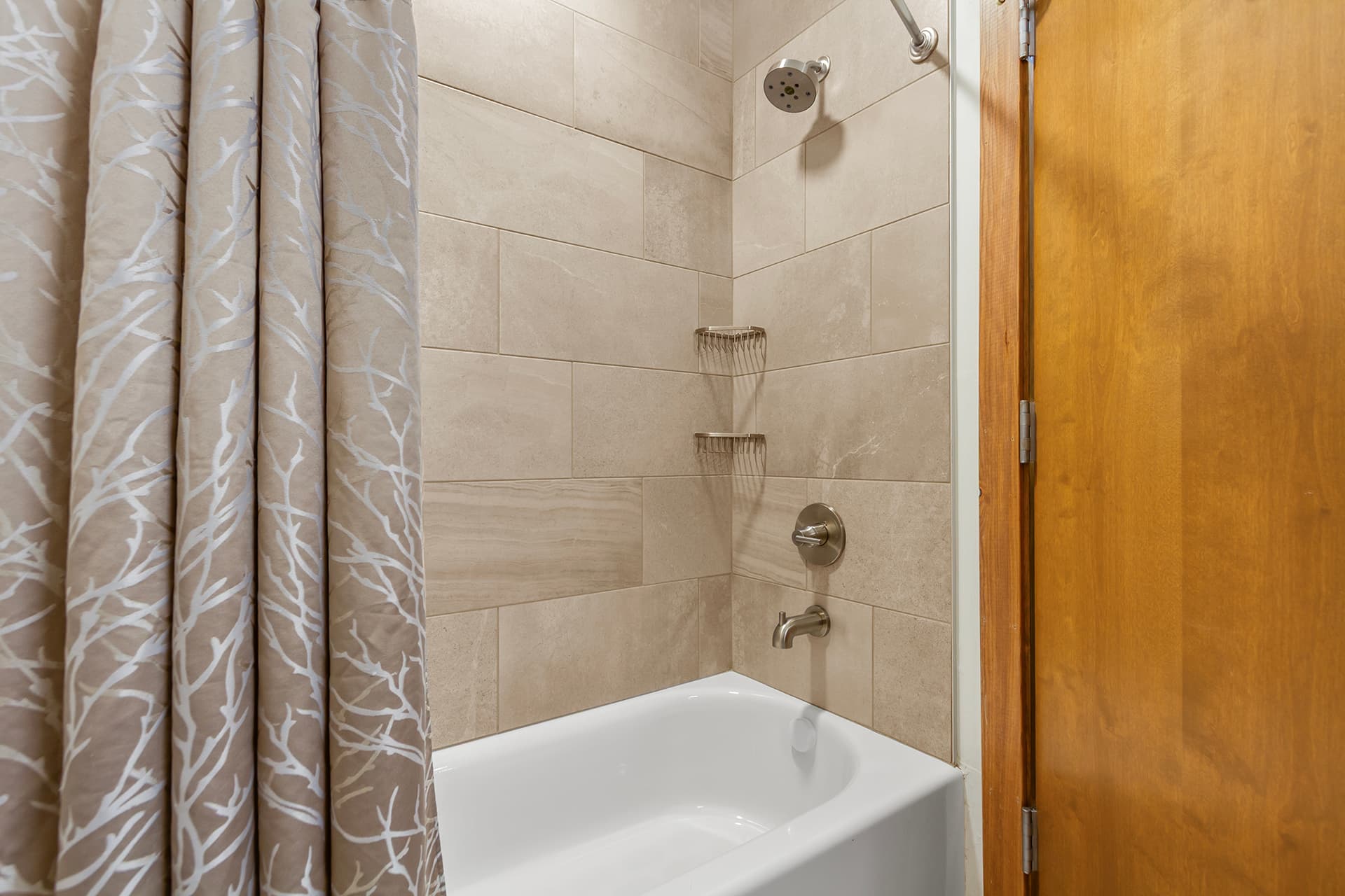 Full bath off living area