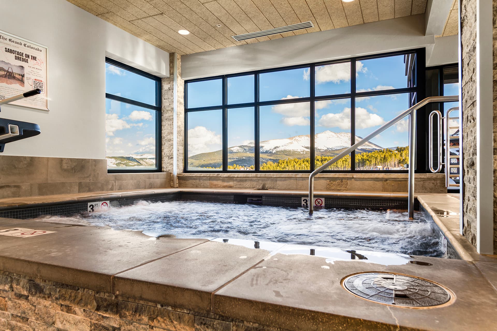Indoor hot tub