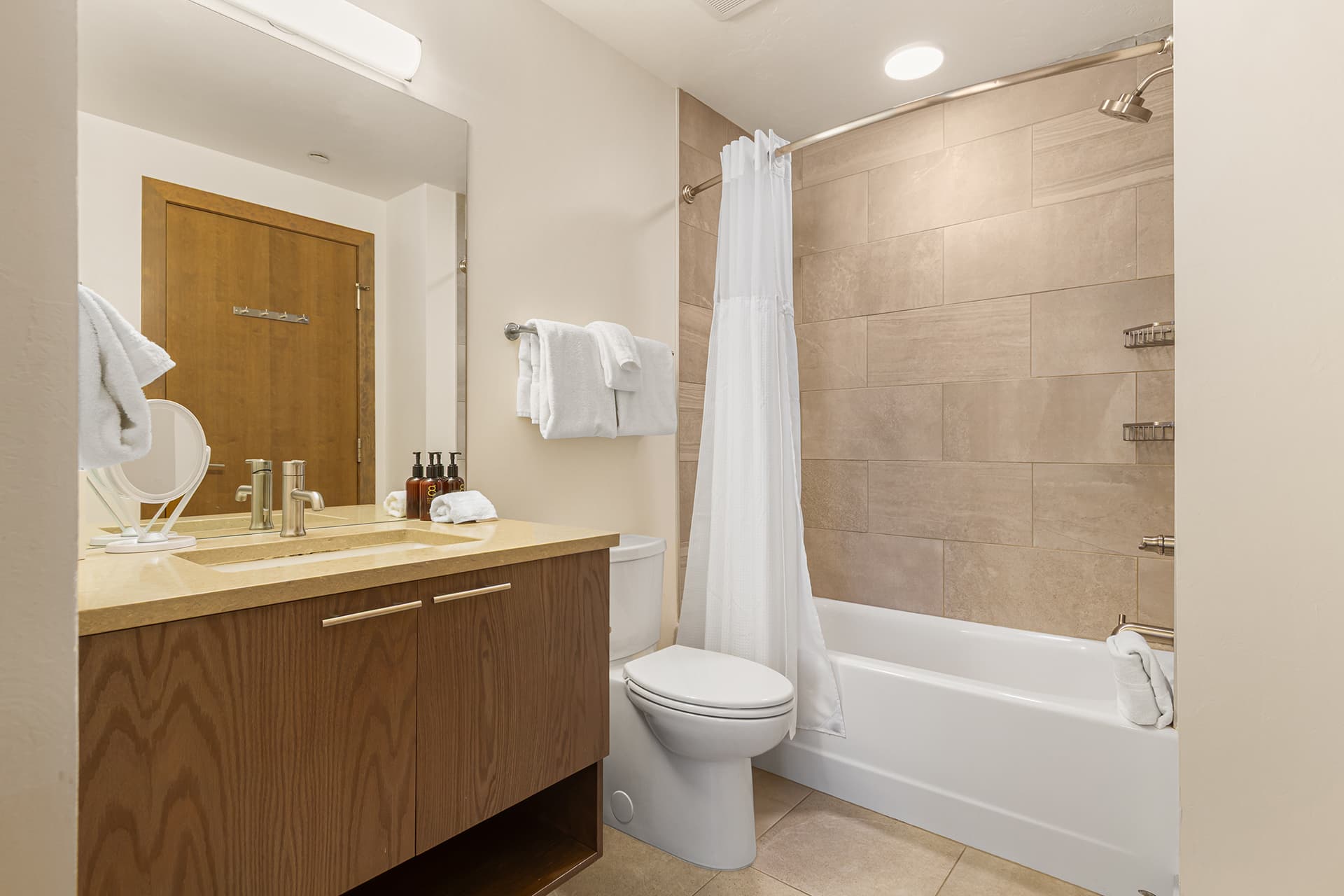 2nd bathroom
