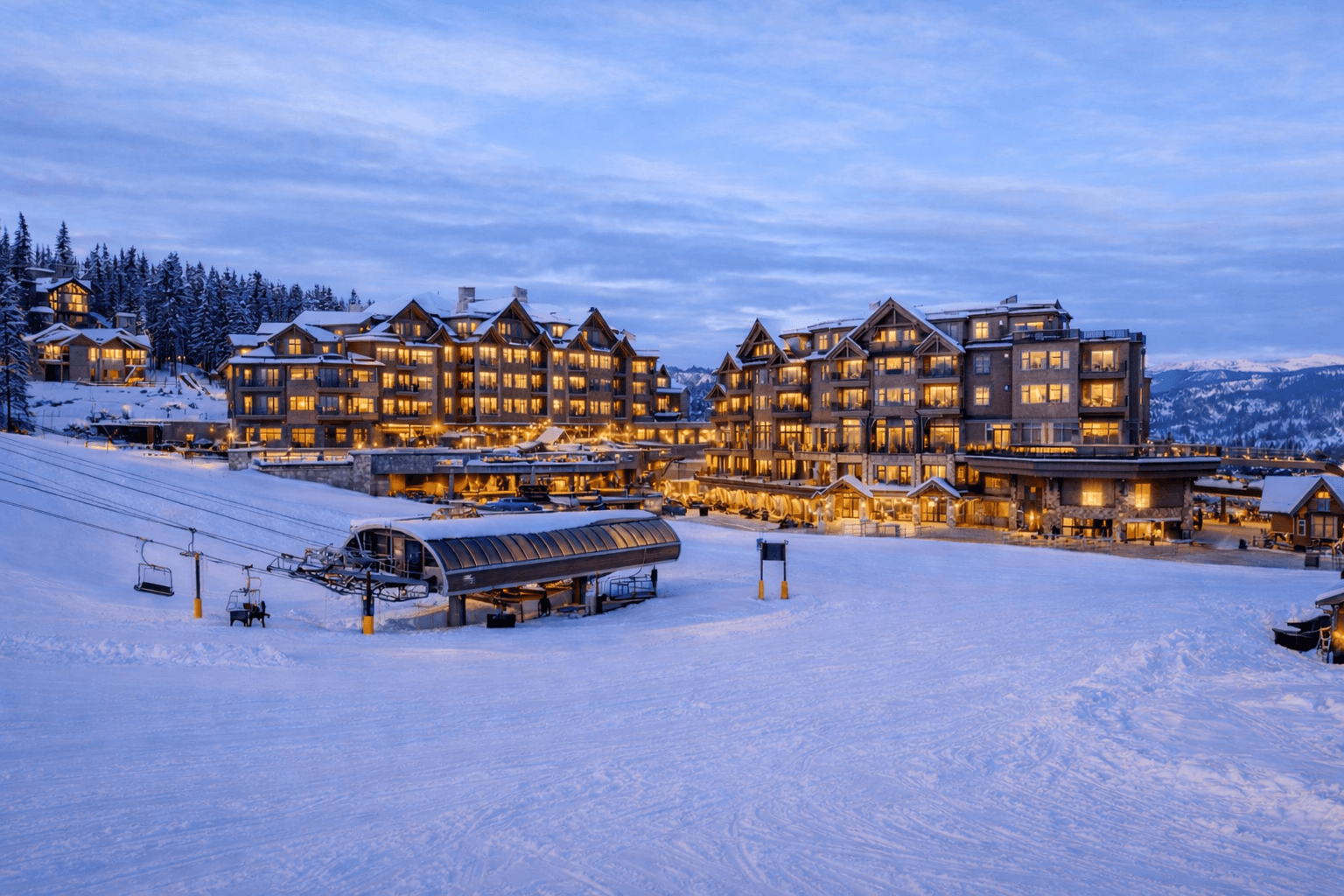 Grand Colorado Peak 8 - True Ski-in/out