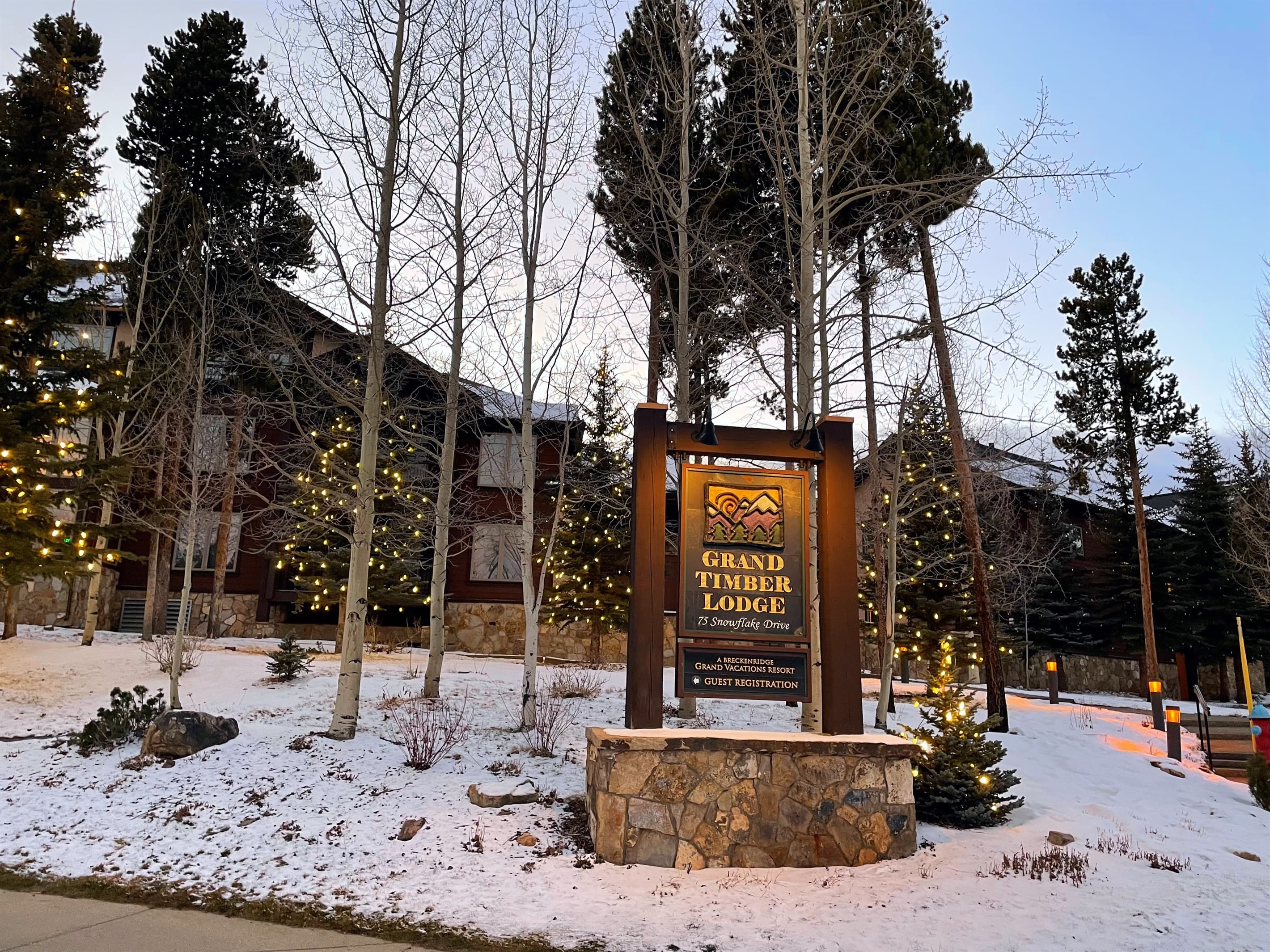 Grand Timber Lodge