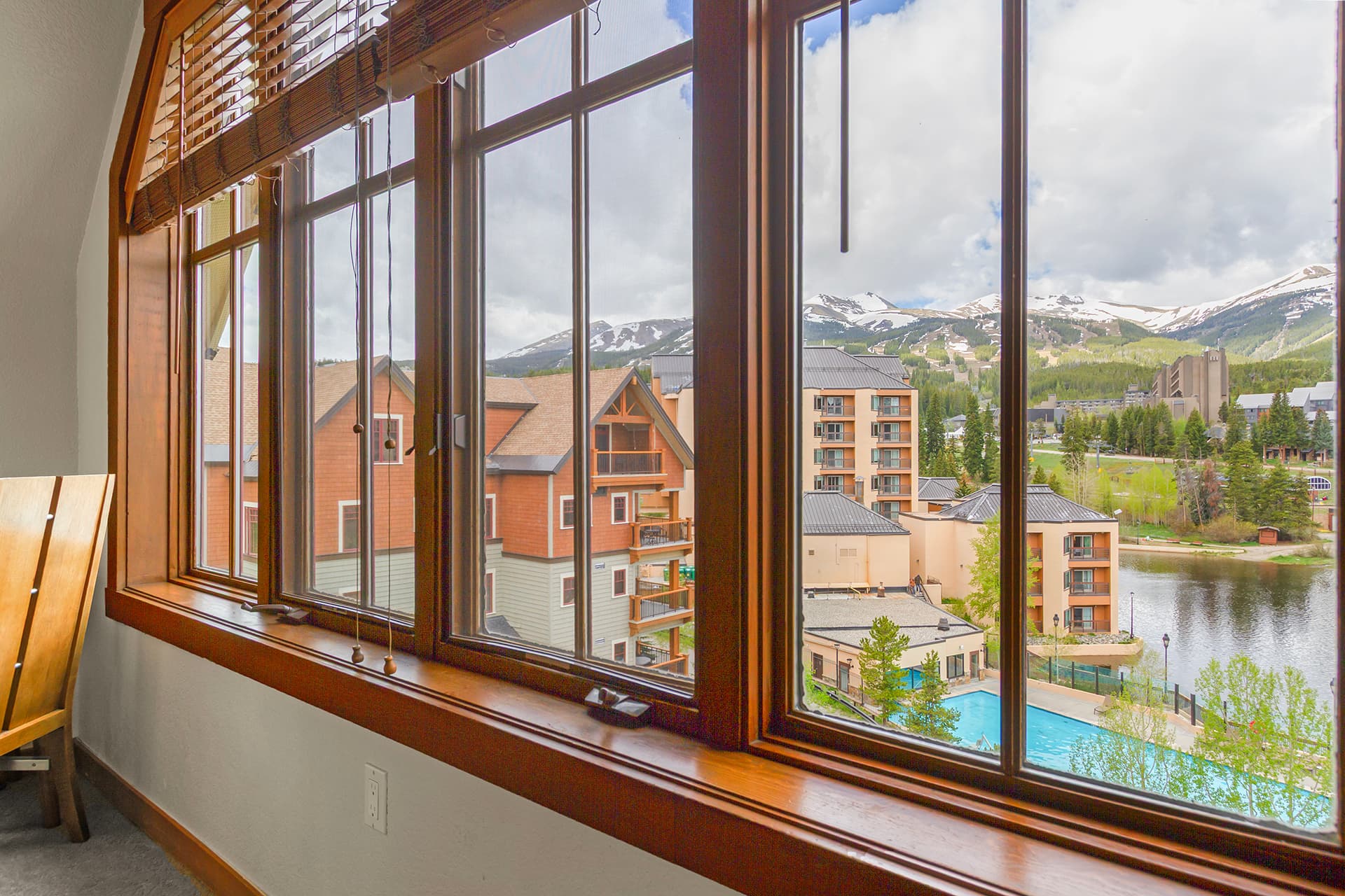 Large windows from unit