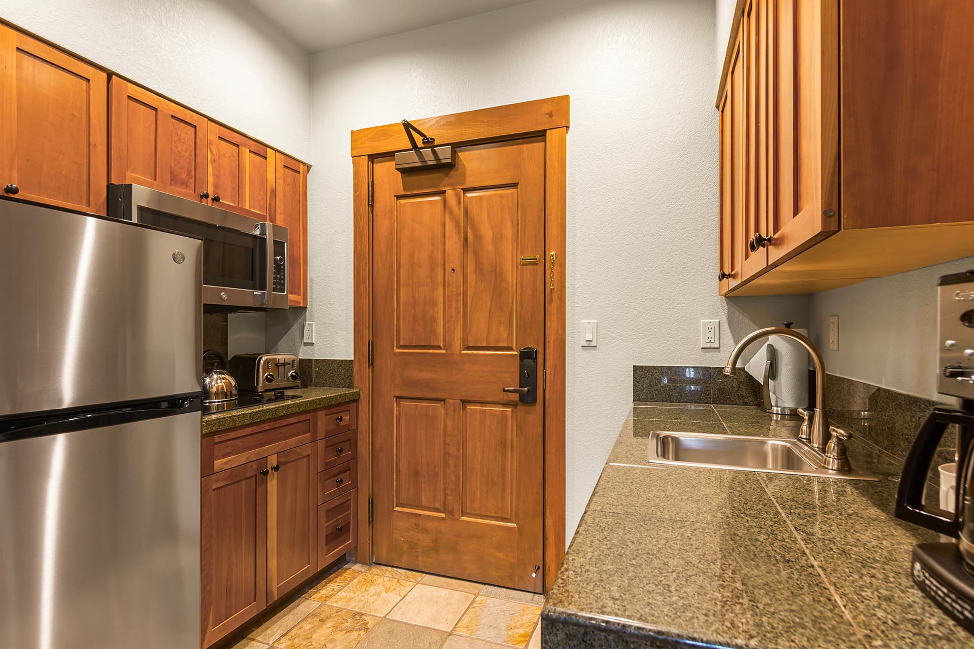 Lock-off Kitchenette