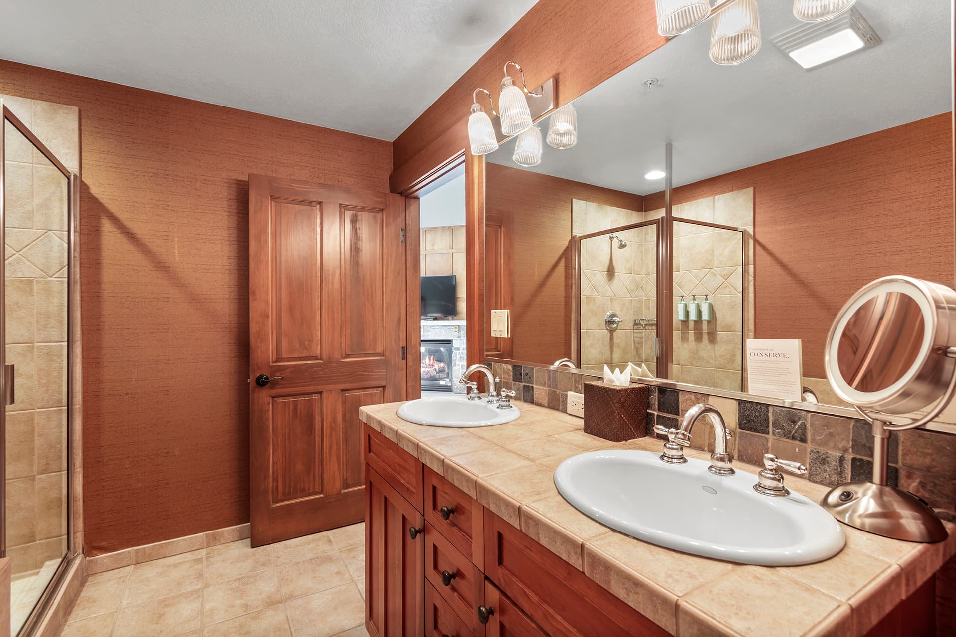 Double vanity