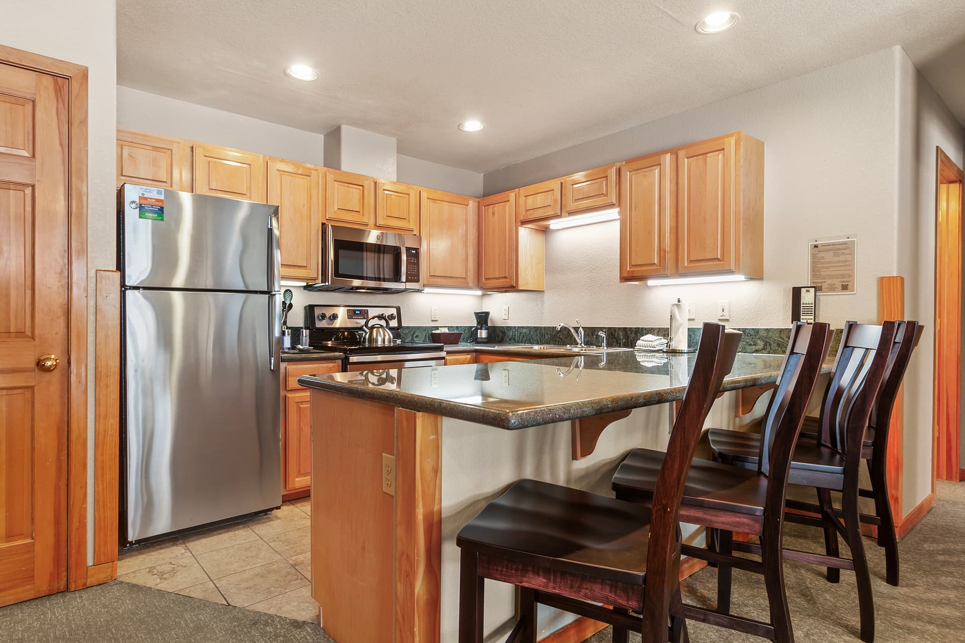 Kitchen with barstool seating