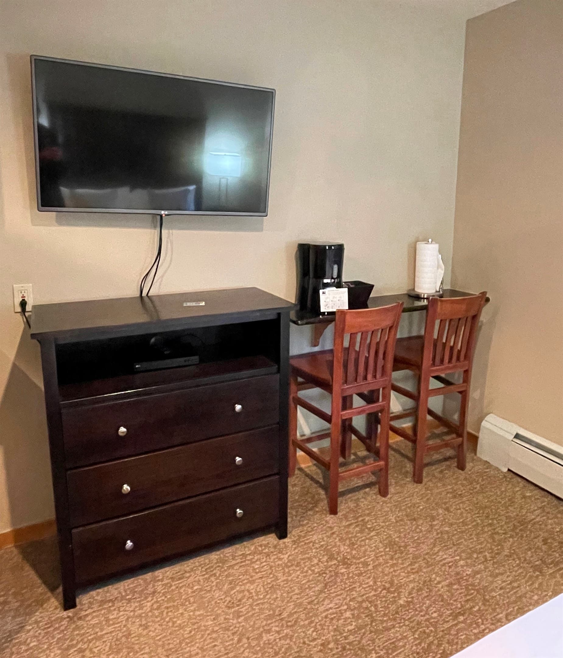 Lock-off studio 2nd bedroom 
