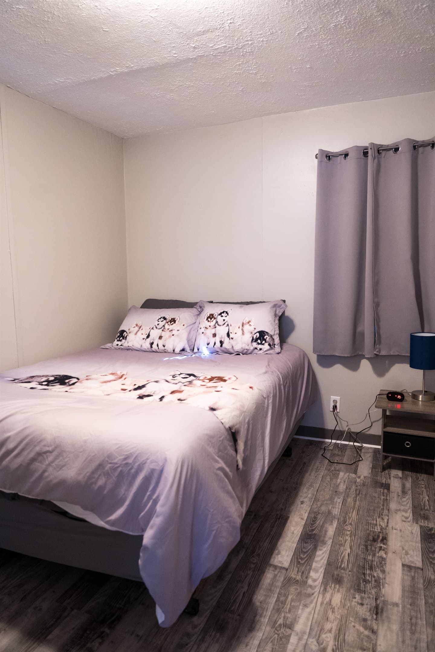 Queen Bed