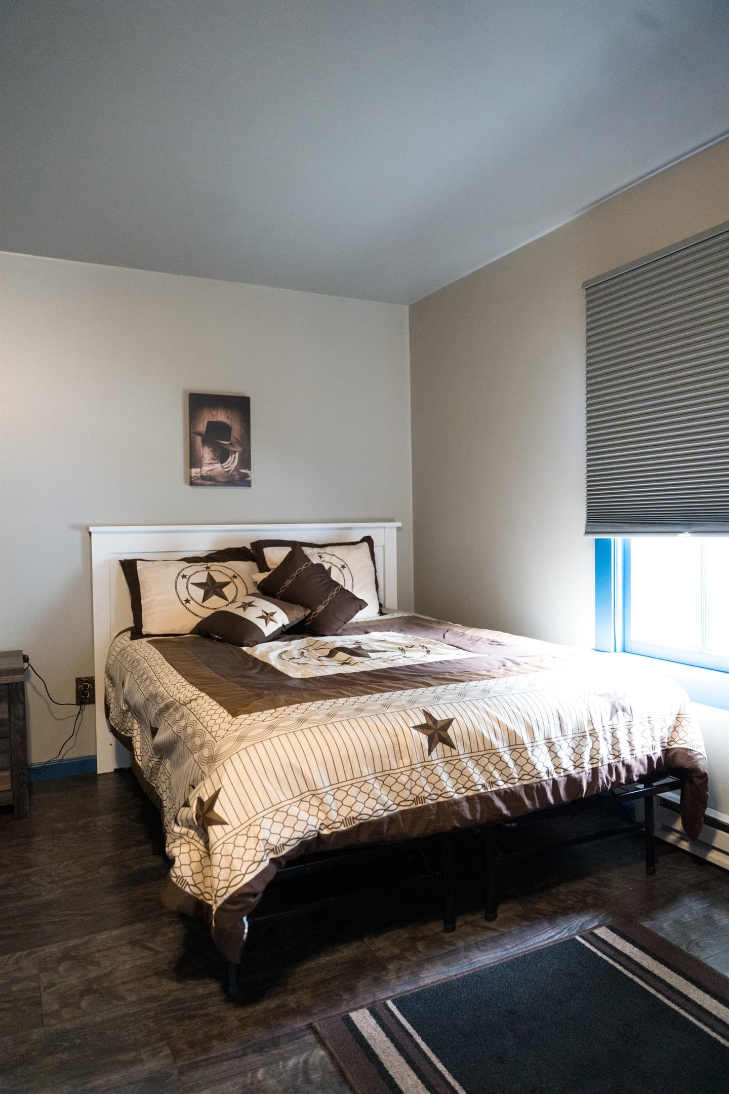 Queen Bed