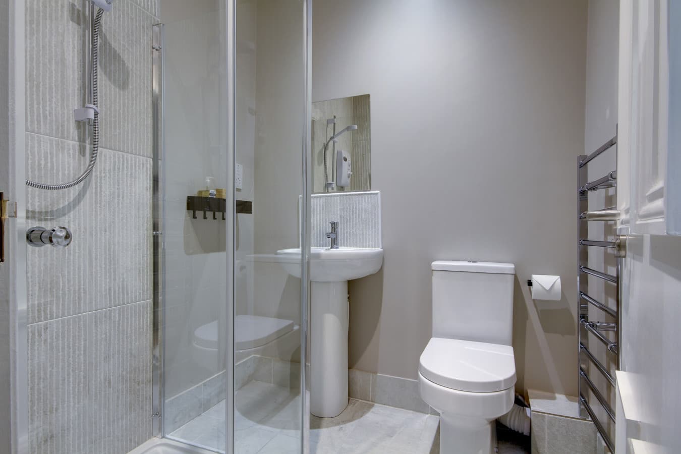 Coila - Shower Room.jpg