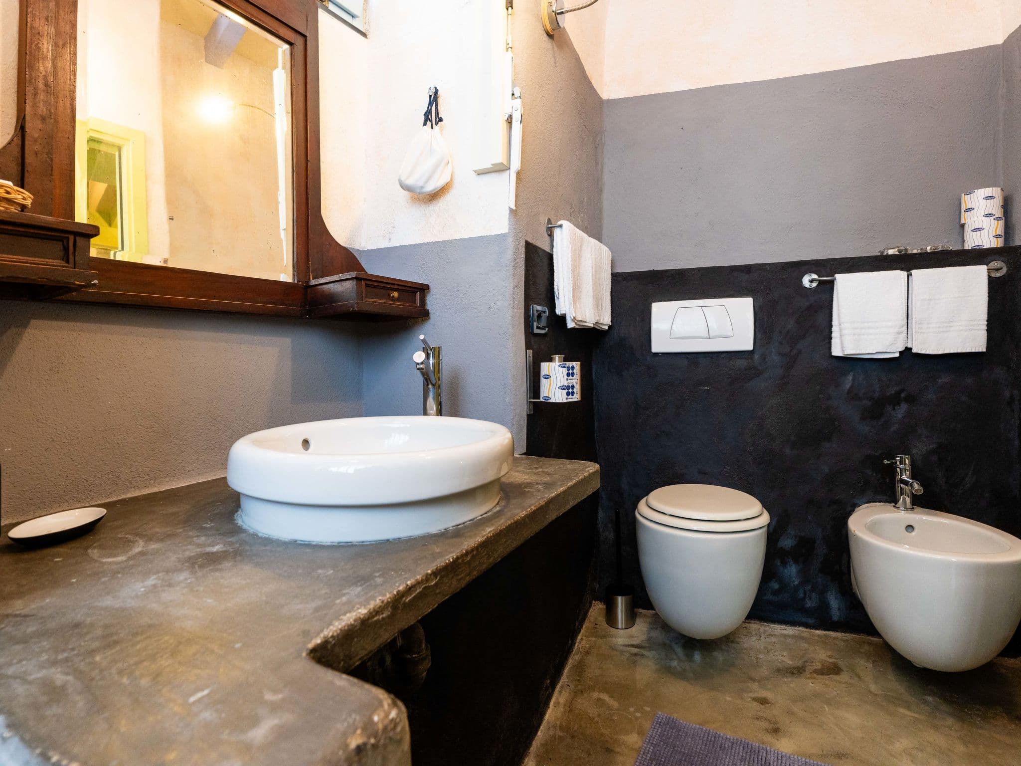 Bathroom / Wellness