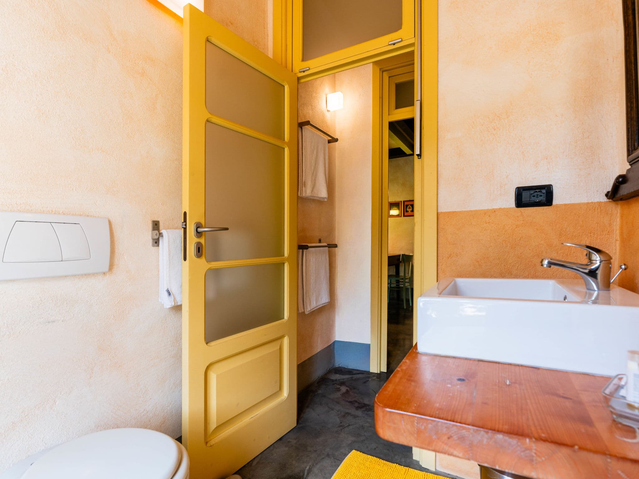 Bathroom / Wellness