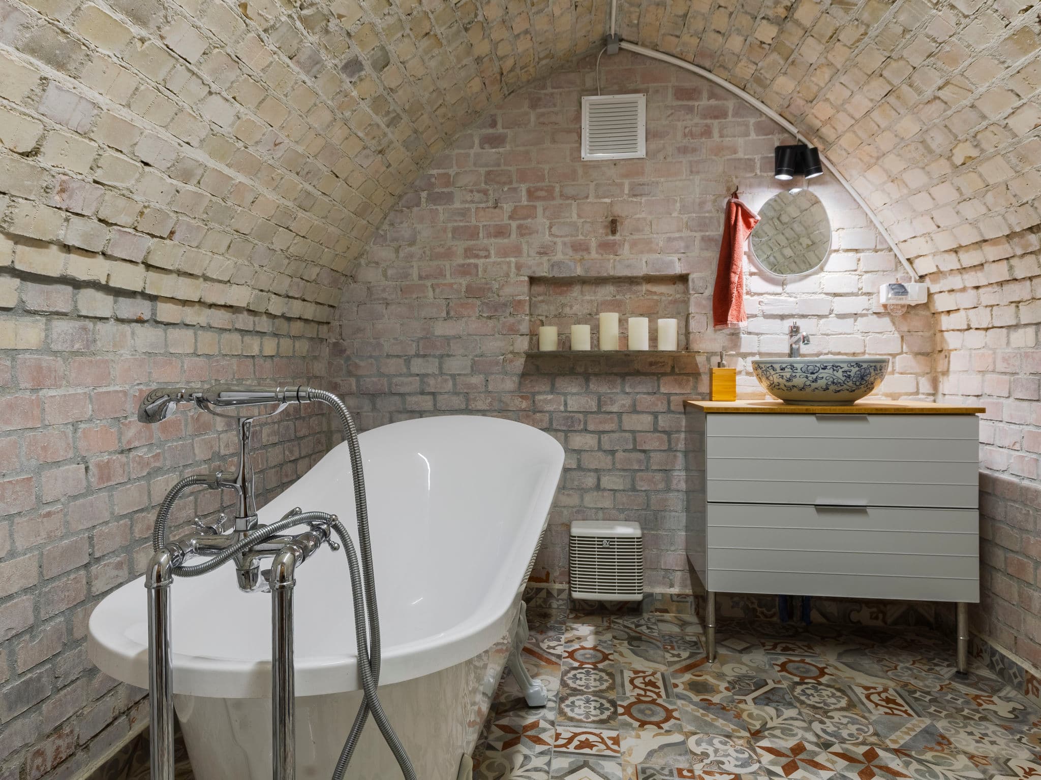 Bathroom / Wellness