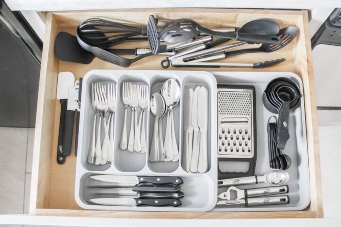 Kitchen cookware for your stay