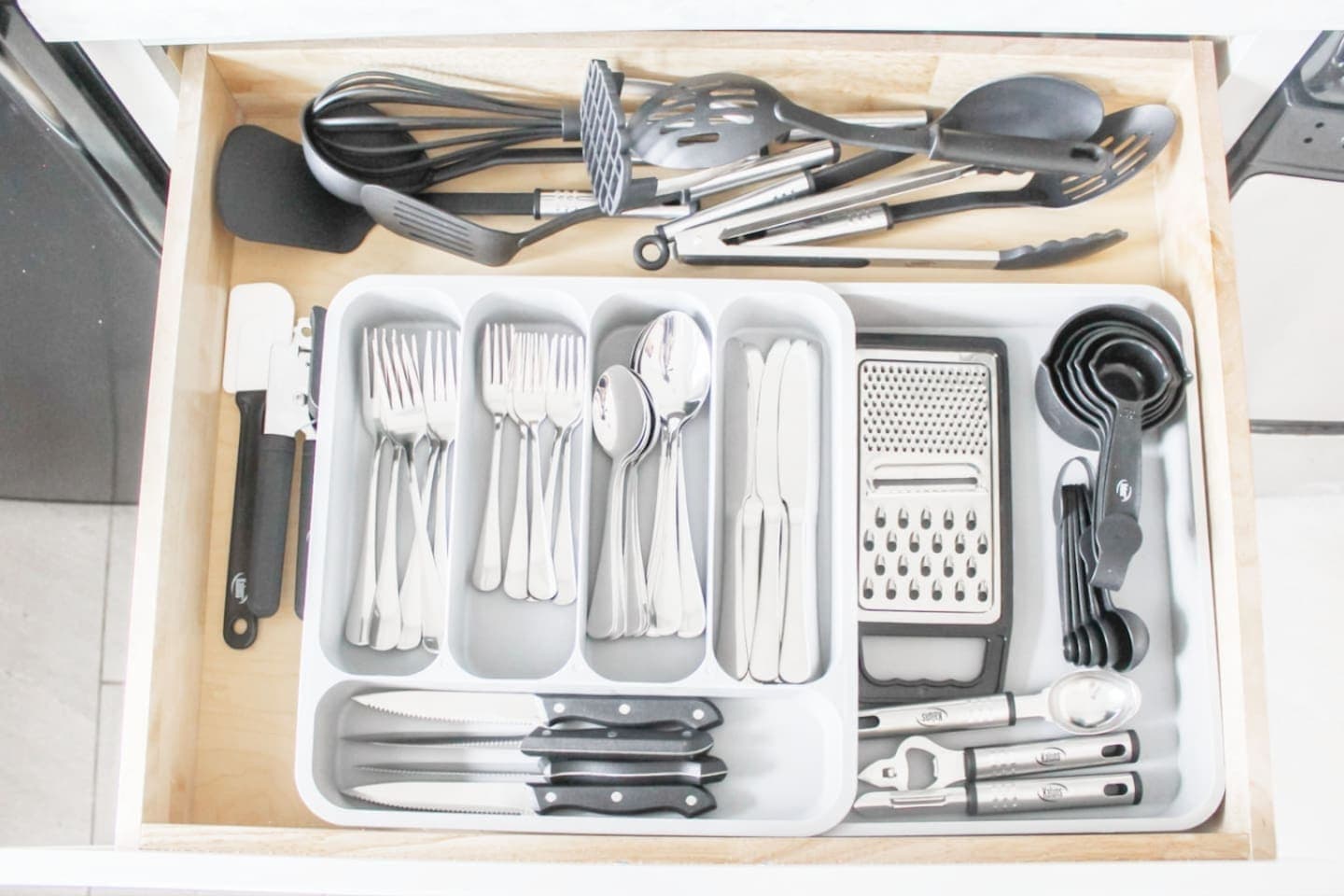 Kitchen cookware for your stay